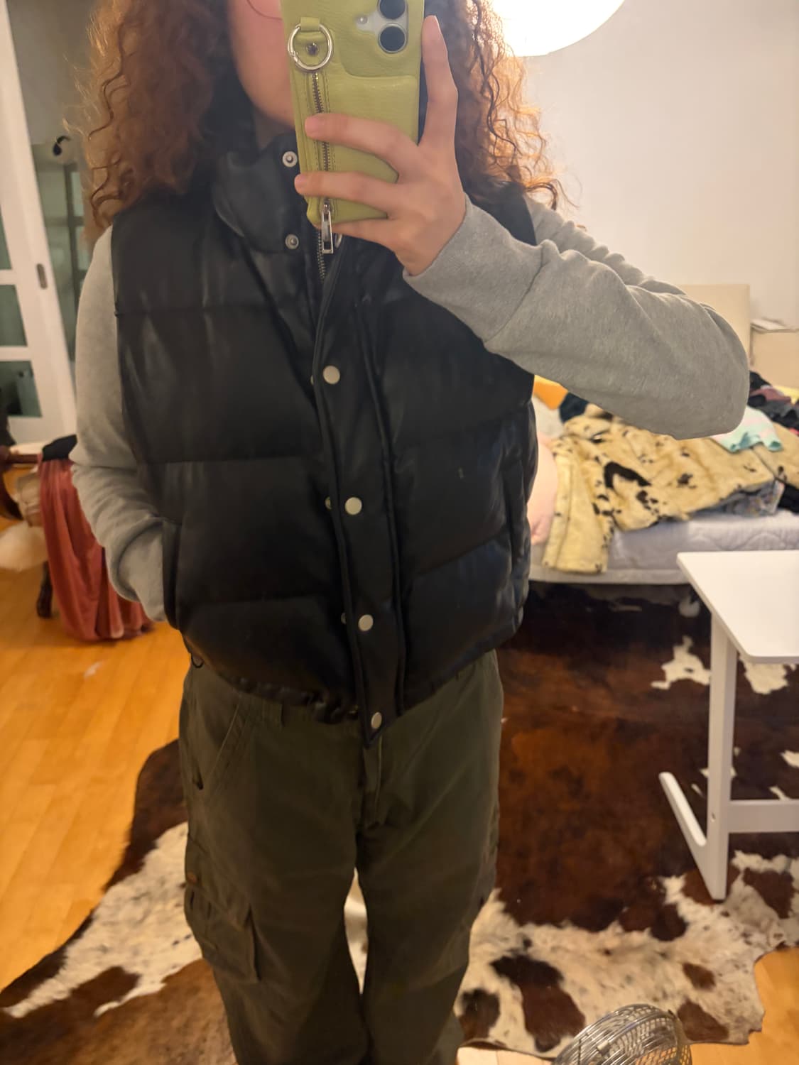 블랙업 레더 조끼 상품이미지4