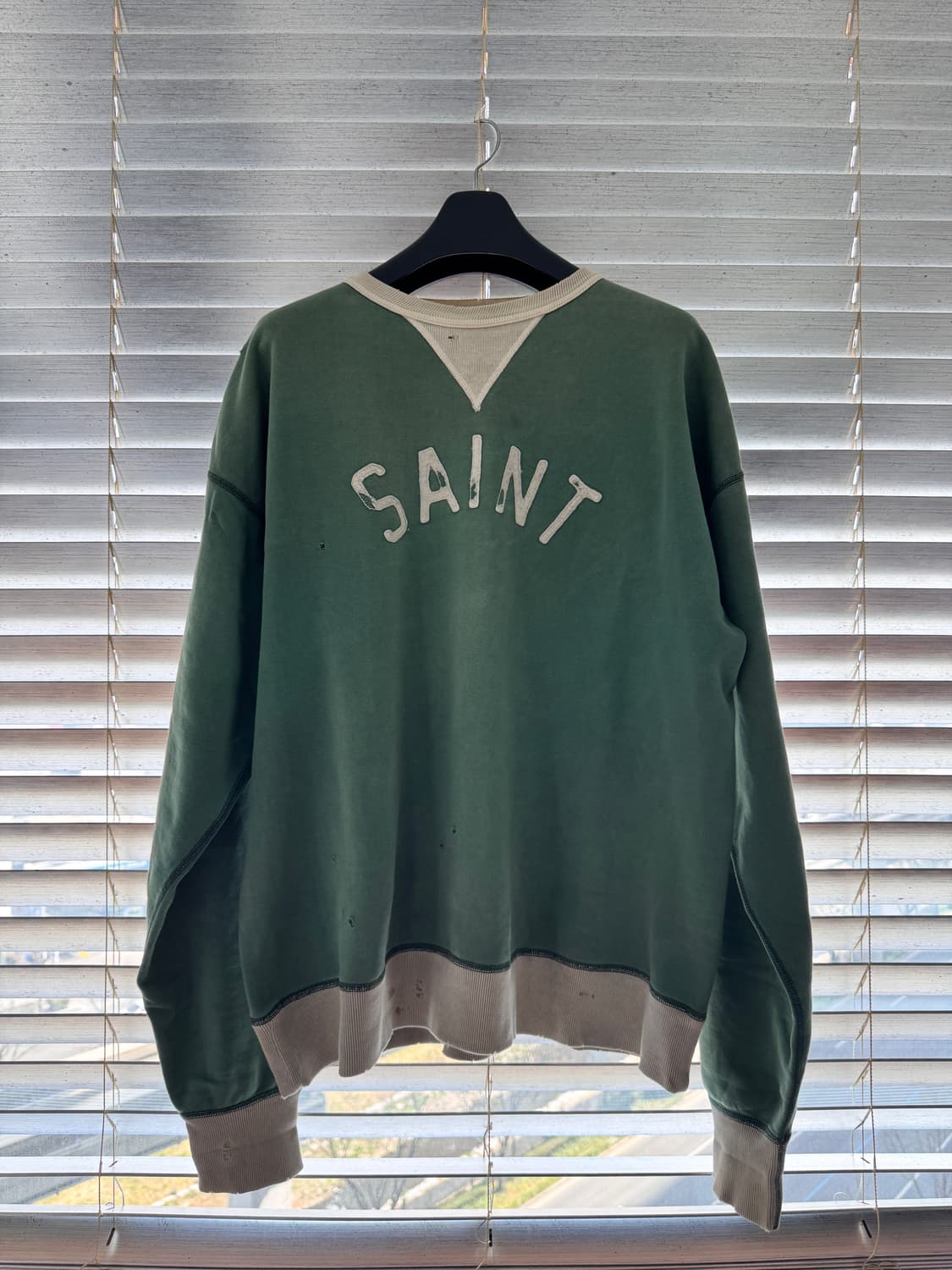 [XL] 세인트 미카엘 펠트 스웻 그린 상품이미지1