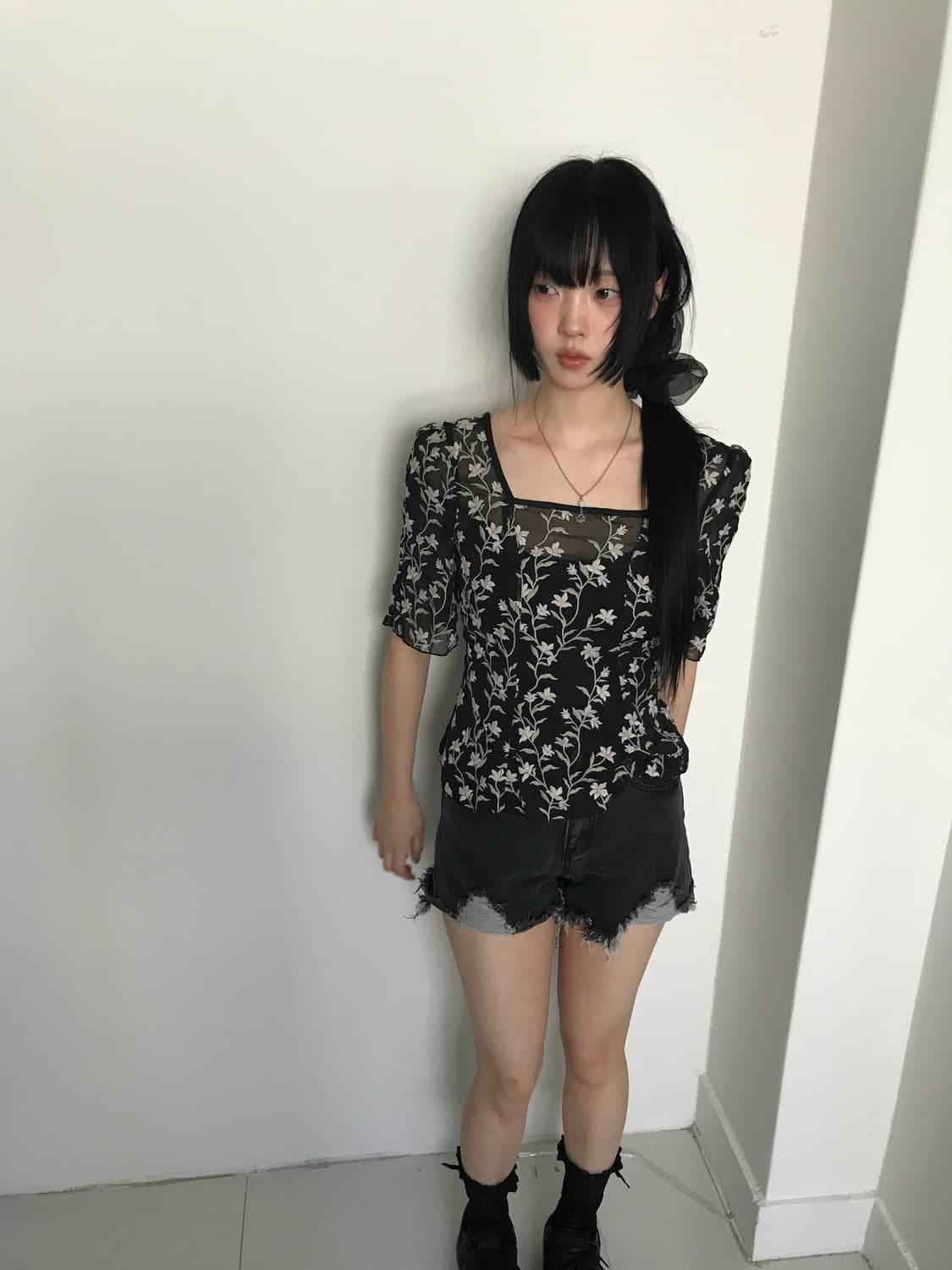 Back v corset blouse 상품이미지2