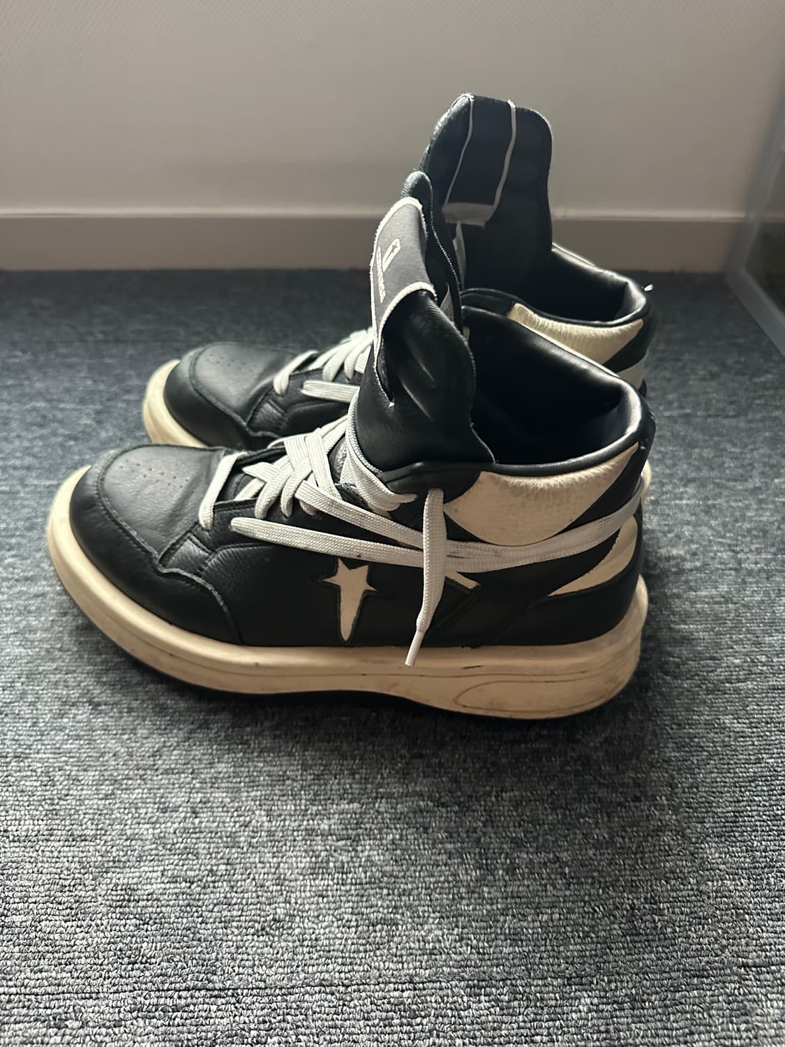 릭오웬스 컨버스 다크웨폰 300사이즈 상품이미지4