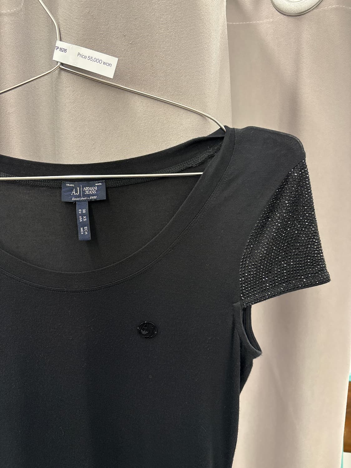 아르마니 큐빅소매 레이온 반팔 상품이미지2
