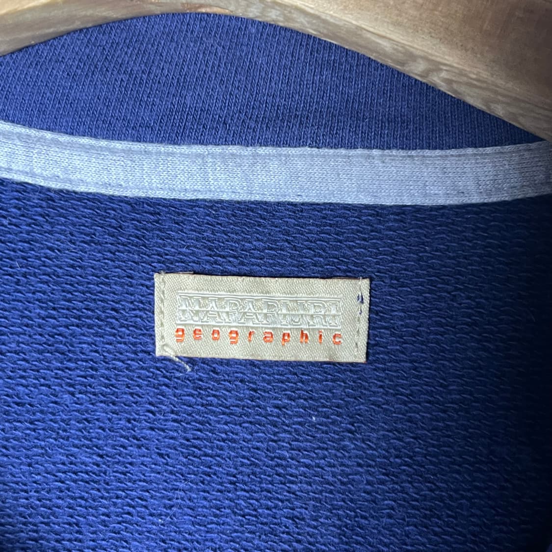 [NAPAPIJRI] 나파피리 플래그로고 비즈디테일 집업 상품이미지7