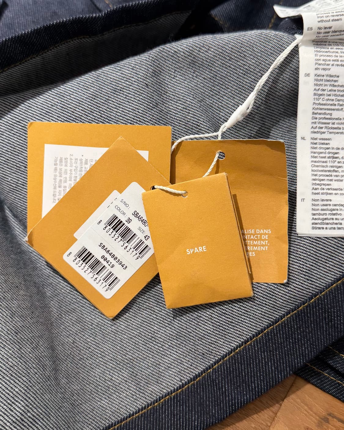 산드로 다크데님 포켓 크롭 하프 셔츠 상품이미지9