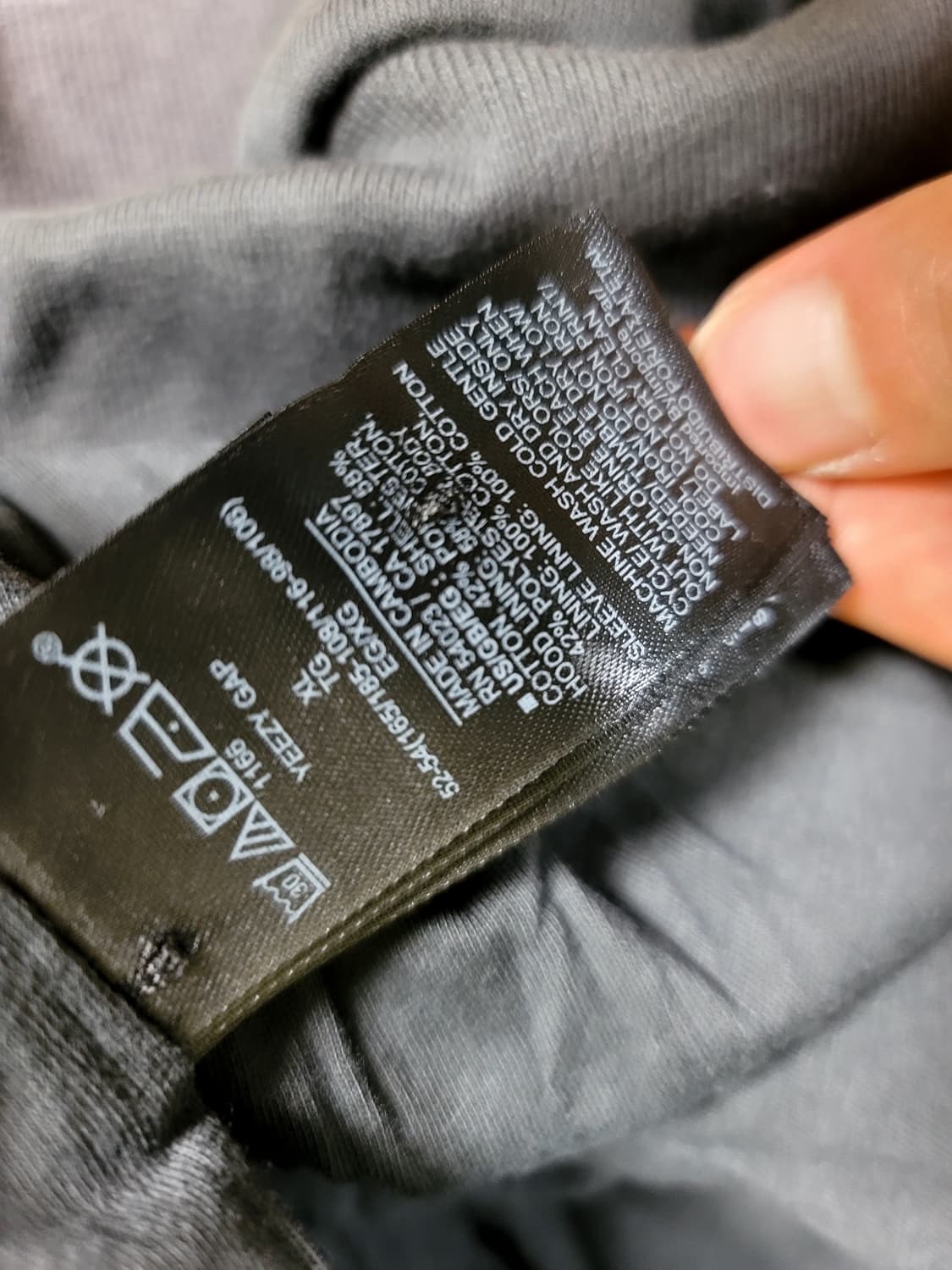 이지 갭 엔지니어드 바이 발렌시아가 도브 후드 블랙 xl 상품이미지6