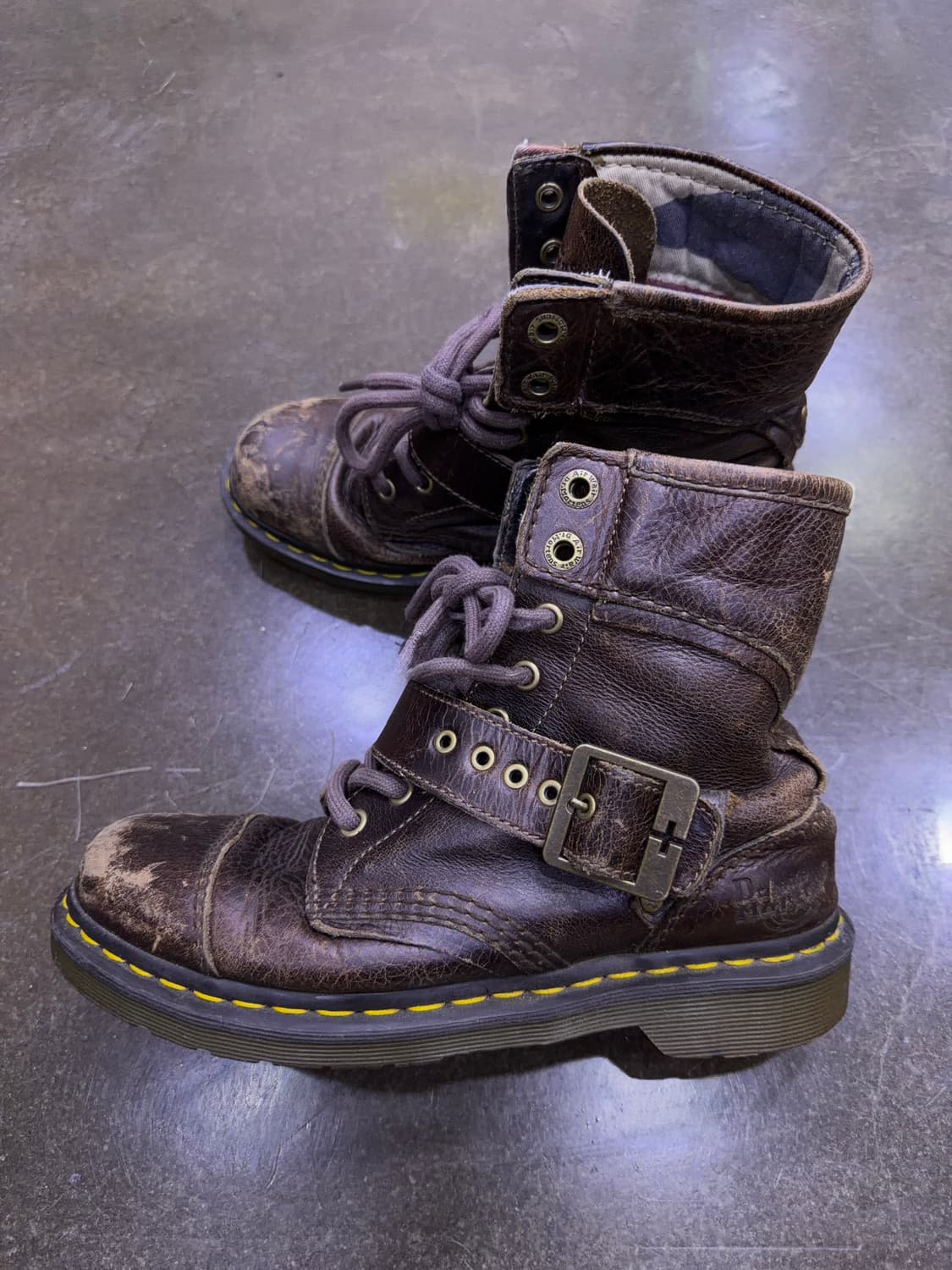 닥터마틴 트라이엄프 버클 워크 부츠 250 상품이미지5