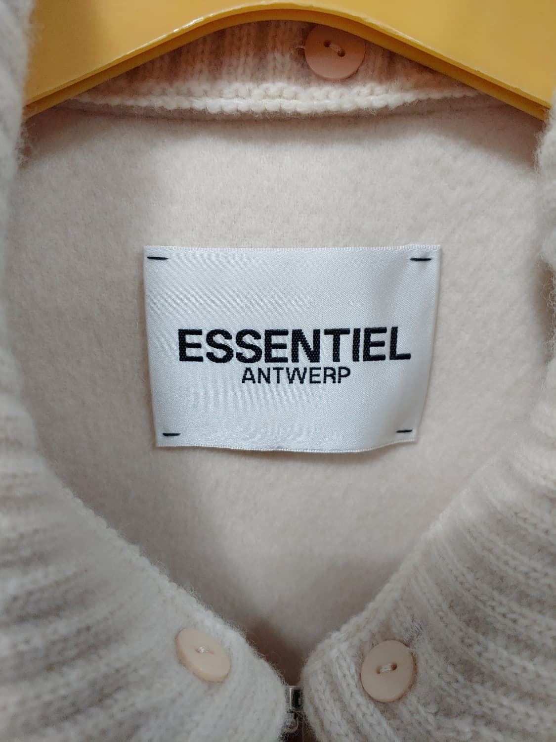에센셜 앤트워프 크롭 자켓 아이보리 여성 66 상품이미지4