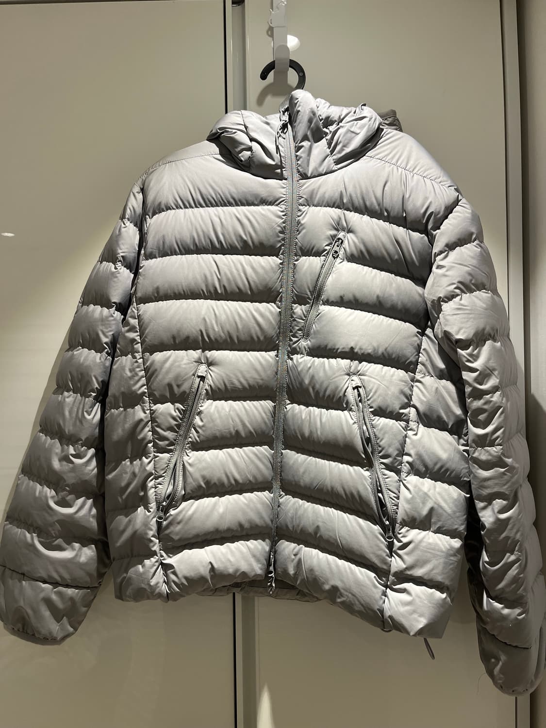 무신사 스탠다드 시티 레저 후디드 라이트 다운 재킷 라이트그레이 M 상품이미지1