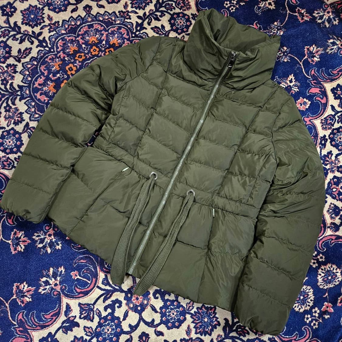 제이슨우(Jason Wu) 23FW 다운 벨트 스트렙 숏 패딩 상품이미지3