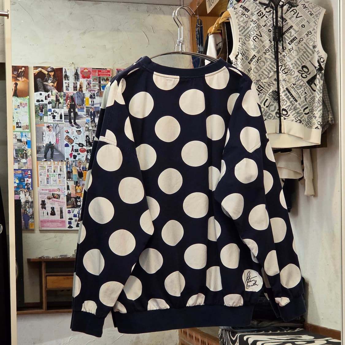 아디다스 스탠스미스 도트 맨투맨 상품이미지5