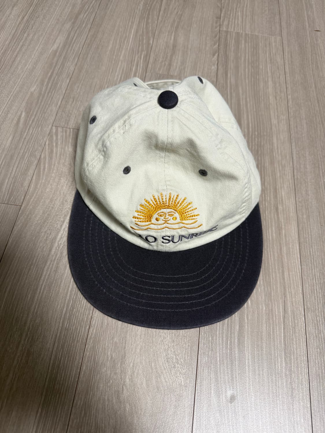 헬로선라이즈 스냅백 모자 상품이미지1