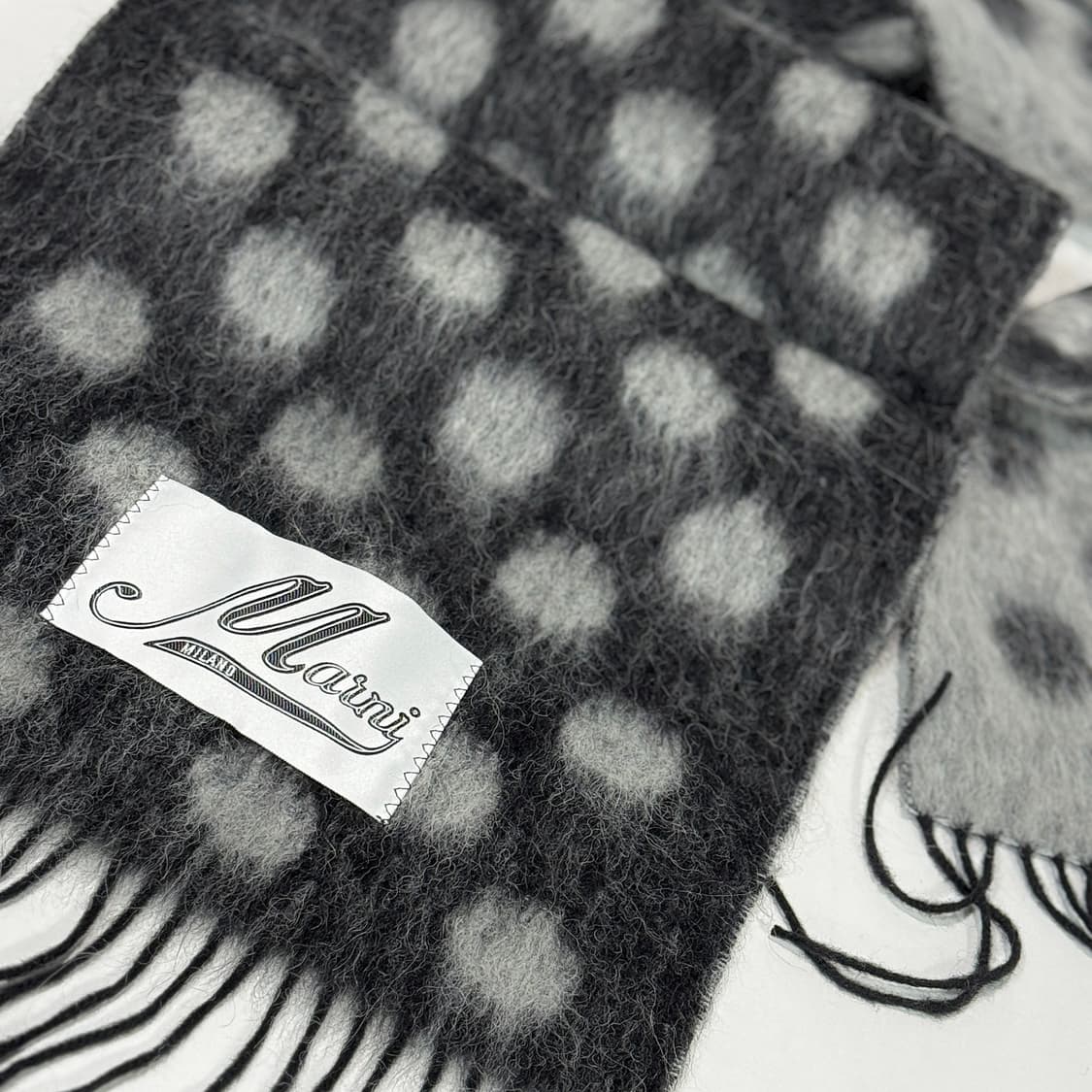 마르니 2023 폴카 도트 로고 머플러 상품이미지7