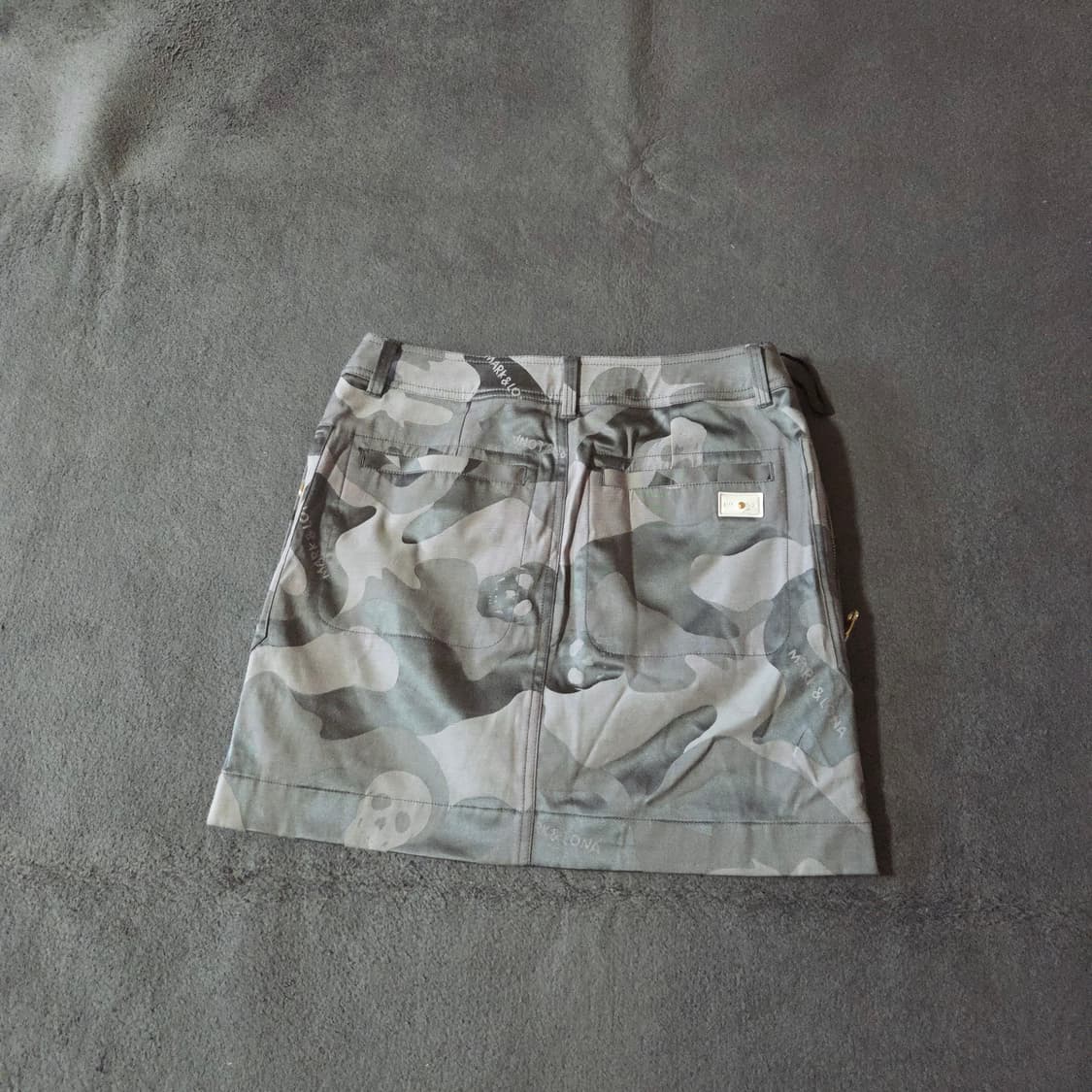 마크앤로나 여성 카모 스컬 미니 스커트 치마 M 상품이미지2