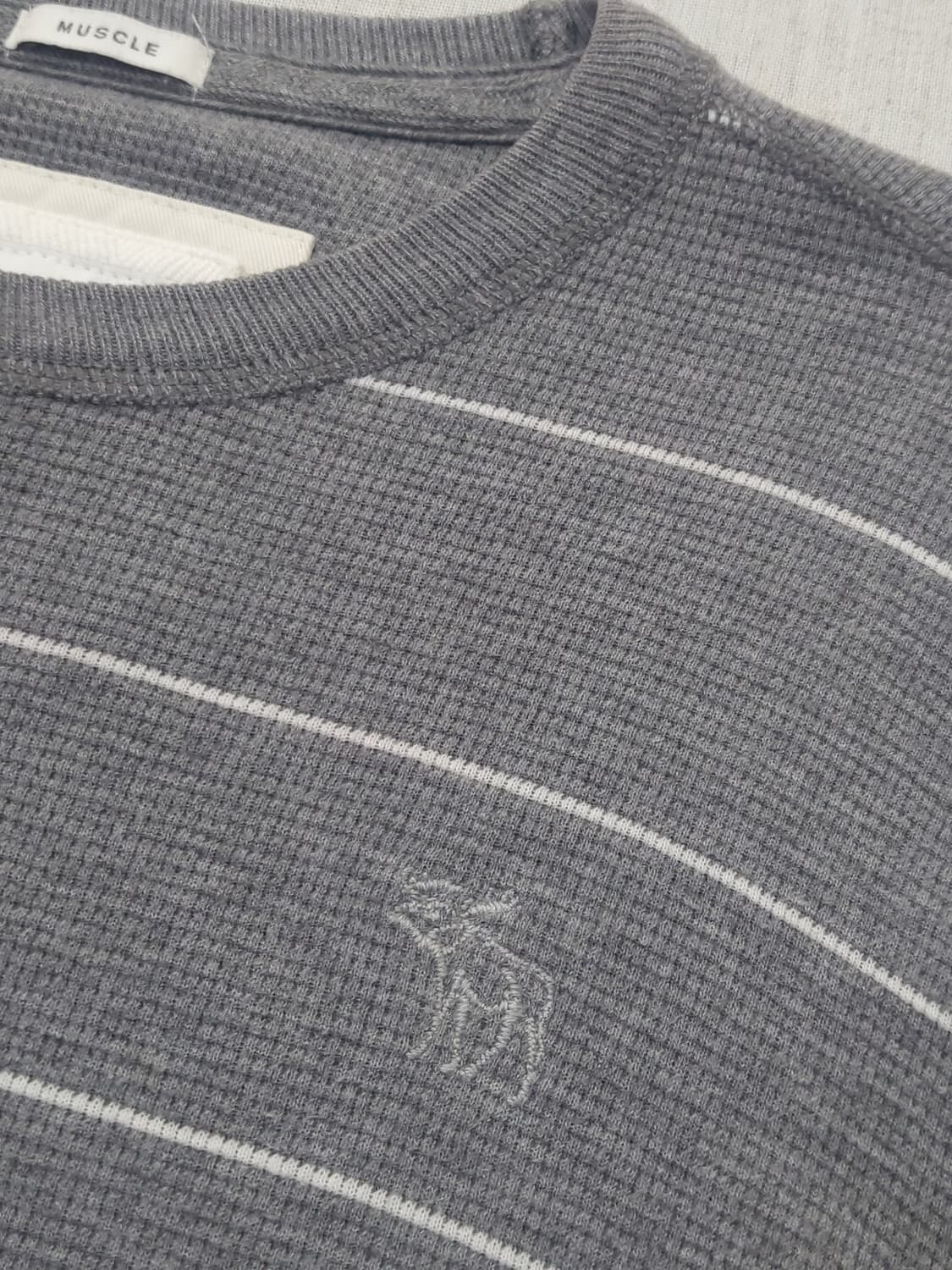 아베크롬비 스트라이프 긴팔티 그레이 L 상품이미지2