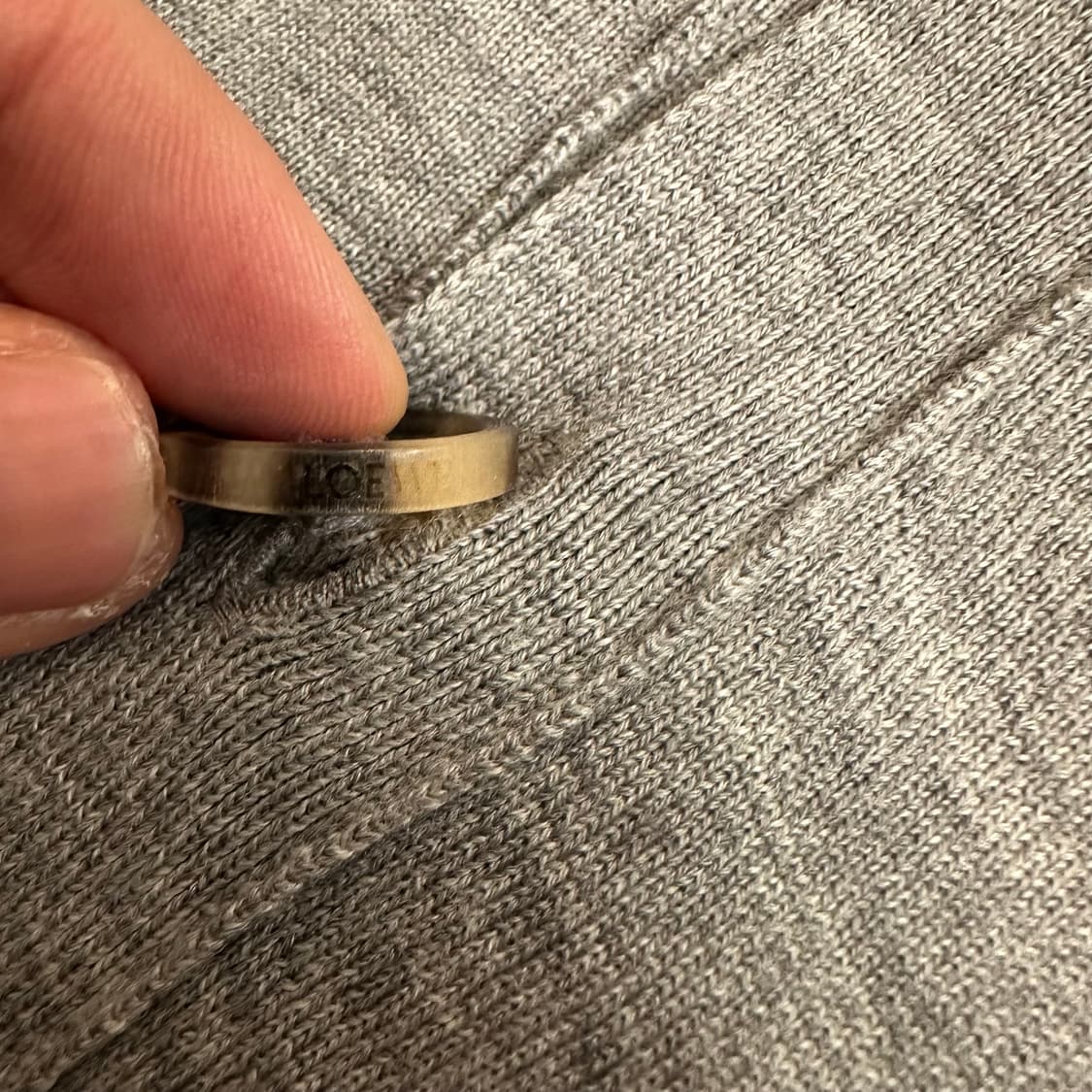 로에베 (Loewe) 골드 디테일 울 가디건 상품이미지4