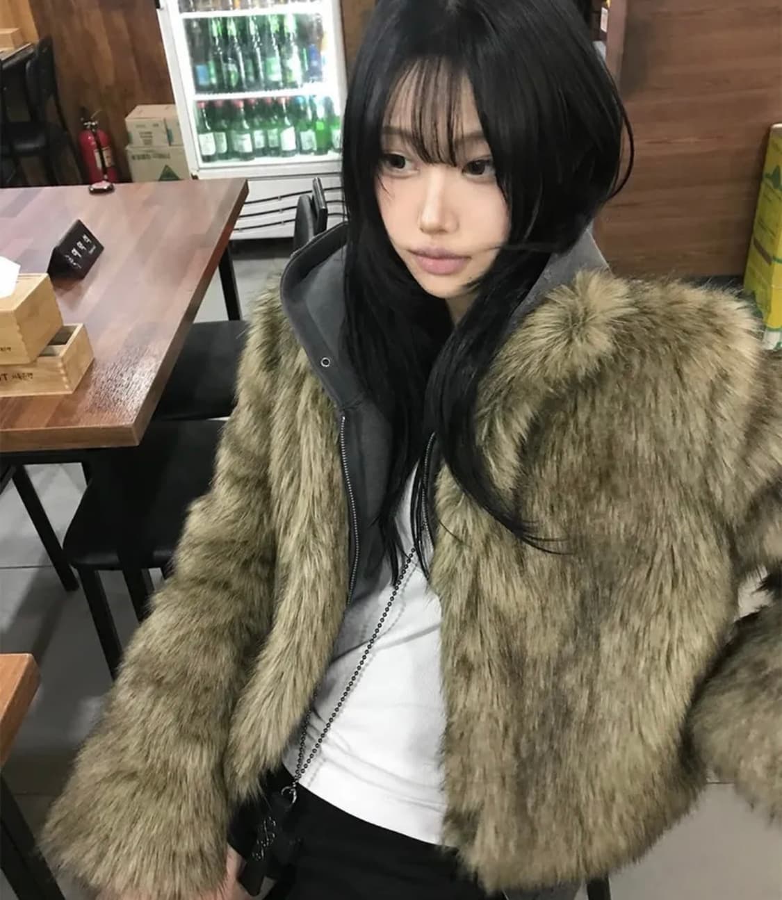 이네기 퍼자켓 베이지 Inegi high neck fur jacket 상품이미지3
