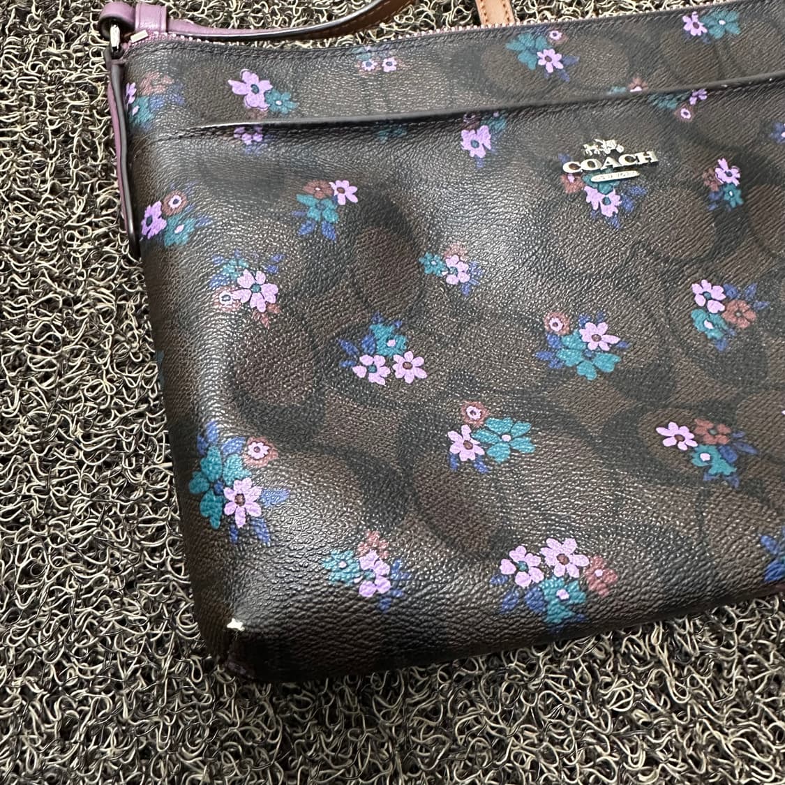 COACH 코치 여성 꽃무늬 미니 크로스백 가방 상품이미지9