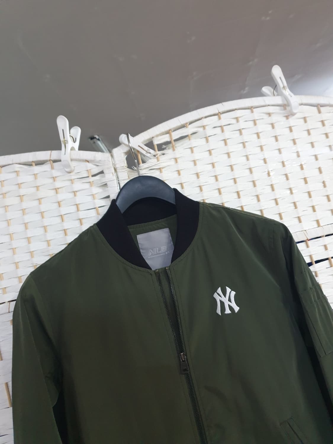 MLB 뉴욕양키스 야구 점퍼 카키색 90 상품이미지3