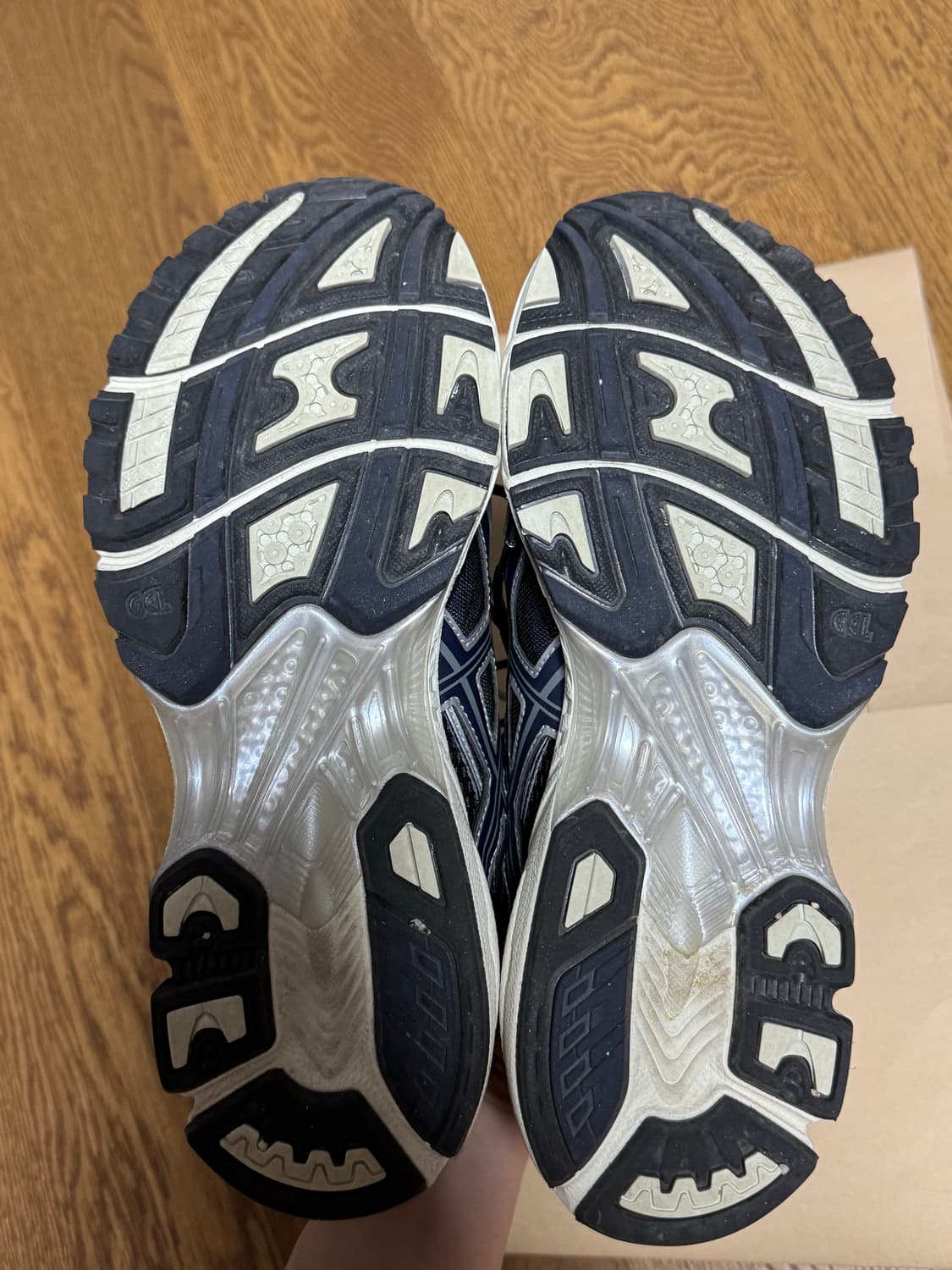 아식스 젤님버스 10.1 블랙 미드나잇 280 상품이미지5