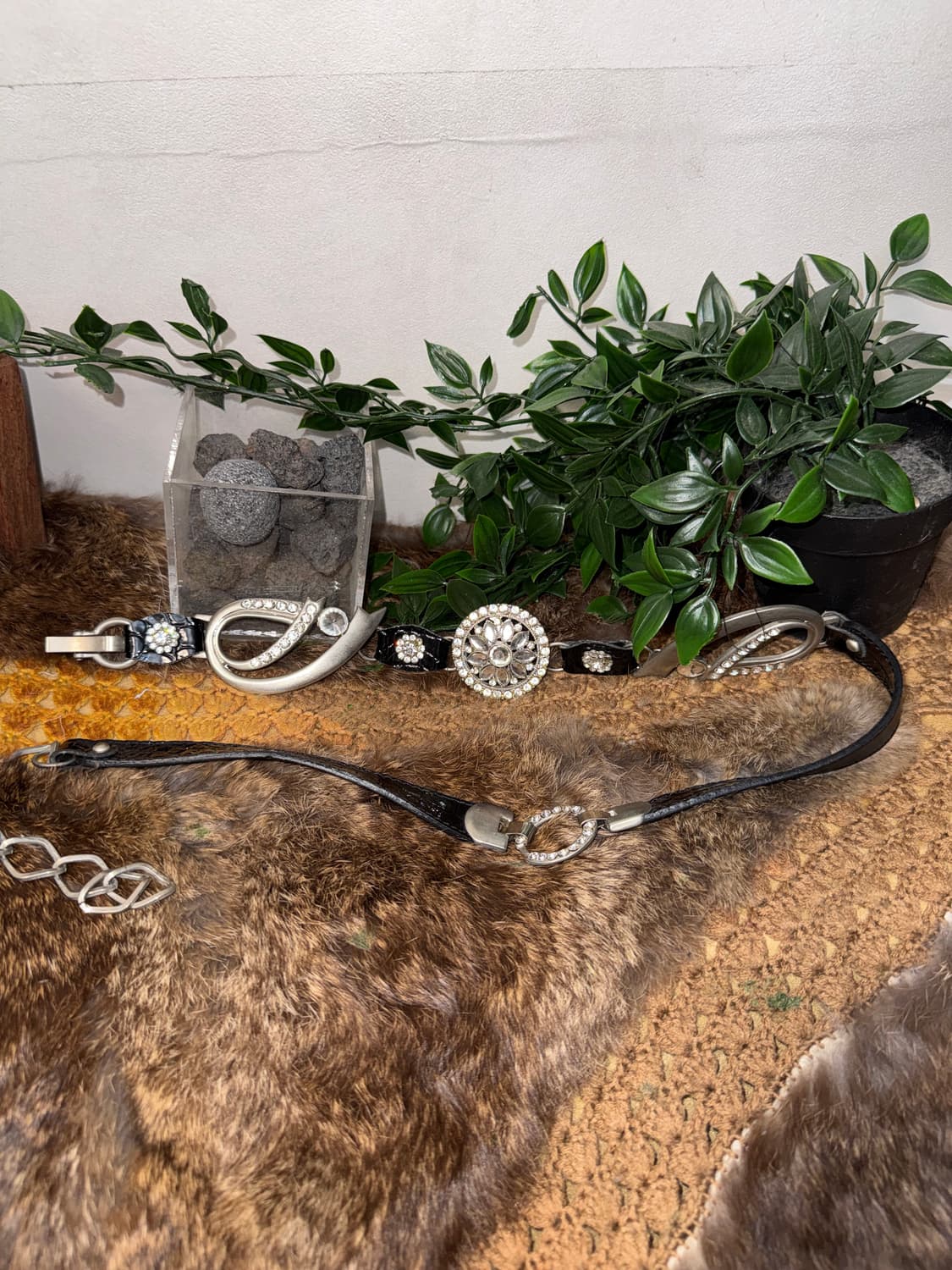 Black flower ribbon cubic chain belt 상품이미지1