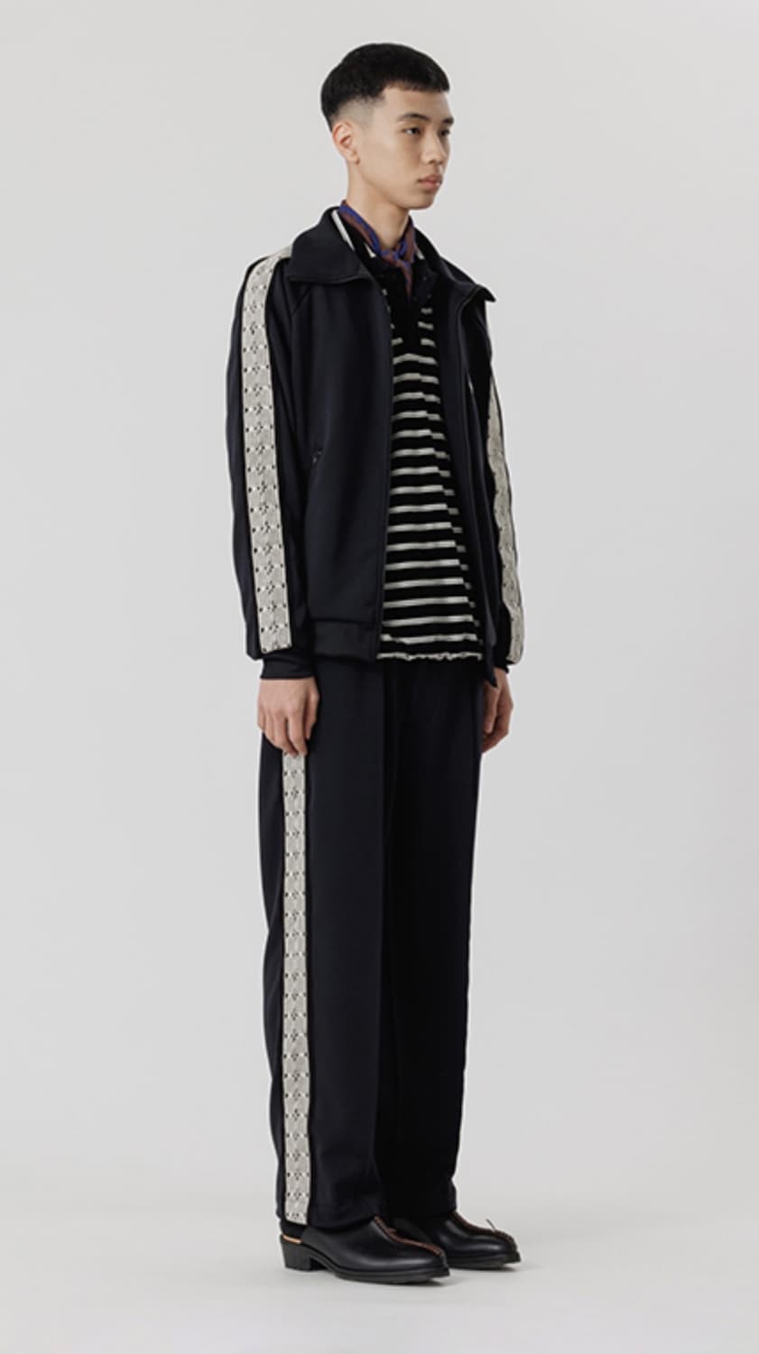 [정품] [새상품] 사스콰치페브릭스 레이스 테이프 트랙 셋업 L 상품이미지1