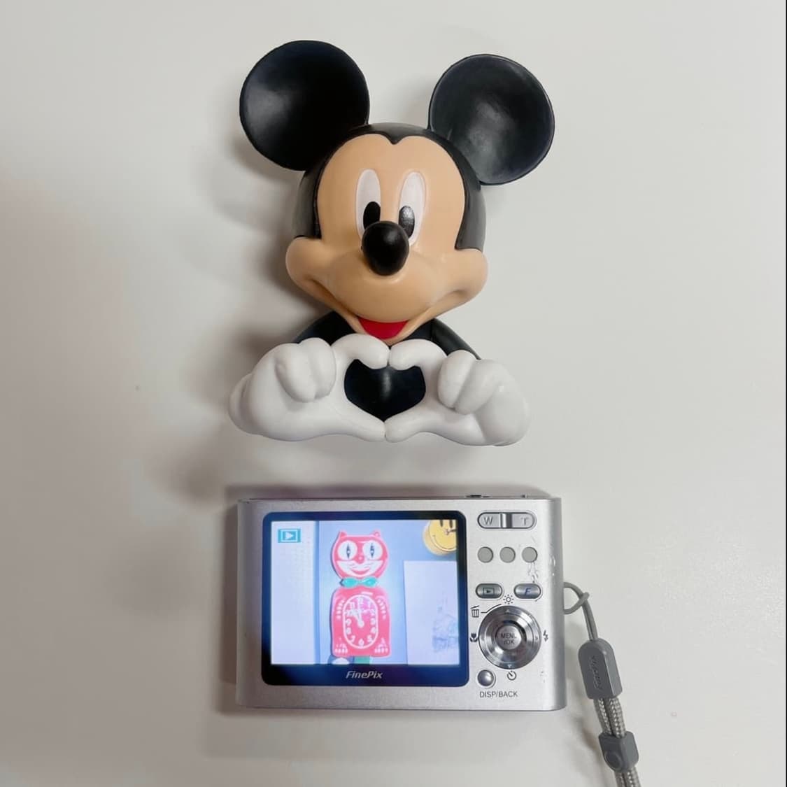 뽀얗게 빛나는 피부표현 ✨ 후지 파인픽스 z1 상품이미지9