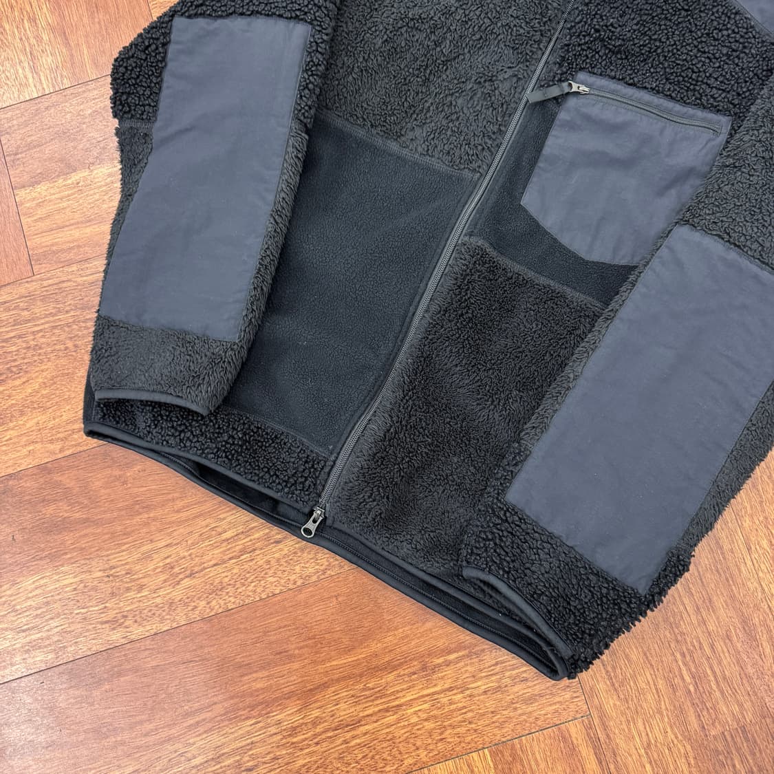 L(105) 유니클로 x 엔지니어드가먼츠 플리스 자켓  상품이미지4