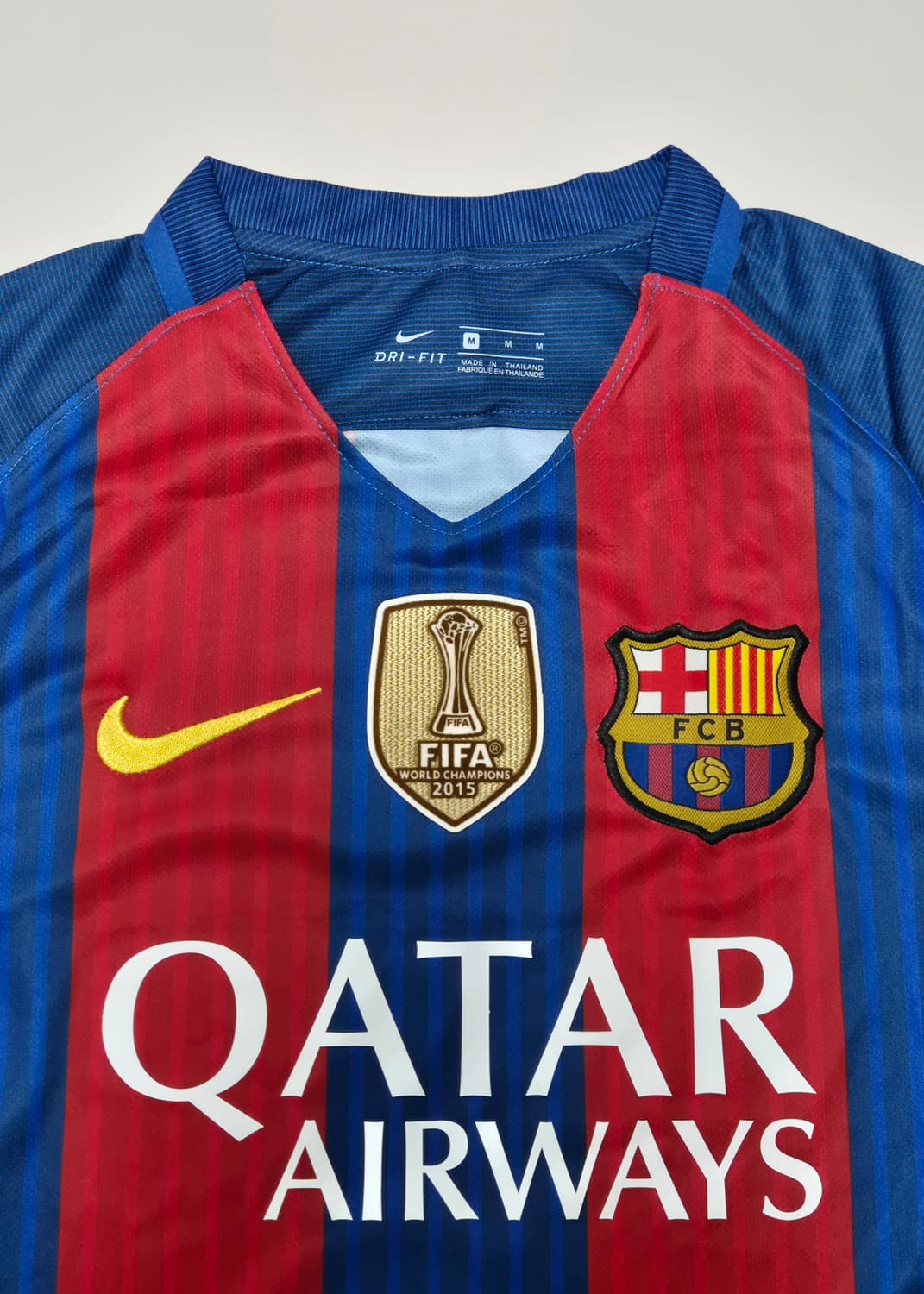 16-17 바르셀로나 홈 네이마르 유니폼 M사이즈 레플리카  상품이미지3