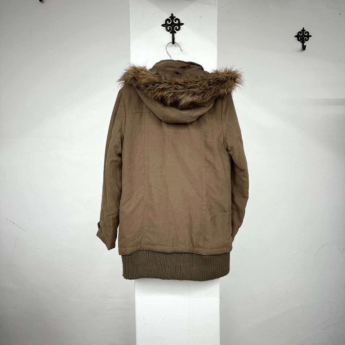 Beige brown fur parka jacket 상품이미지3