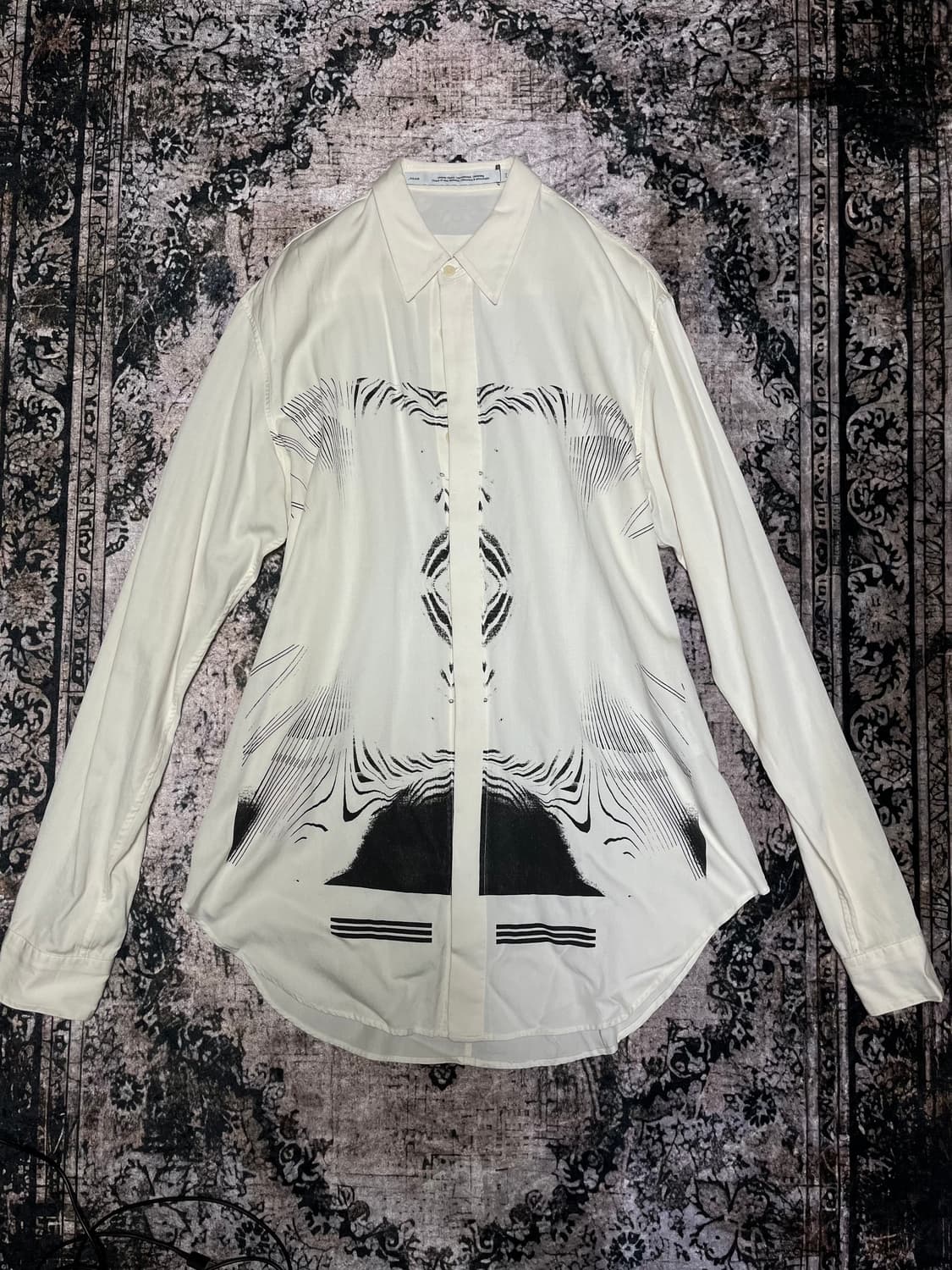 율리우스 한정판 818SHM1 그래픽 셔츠  상품이미지1