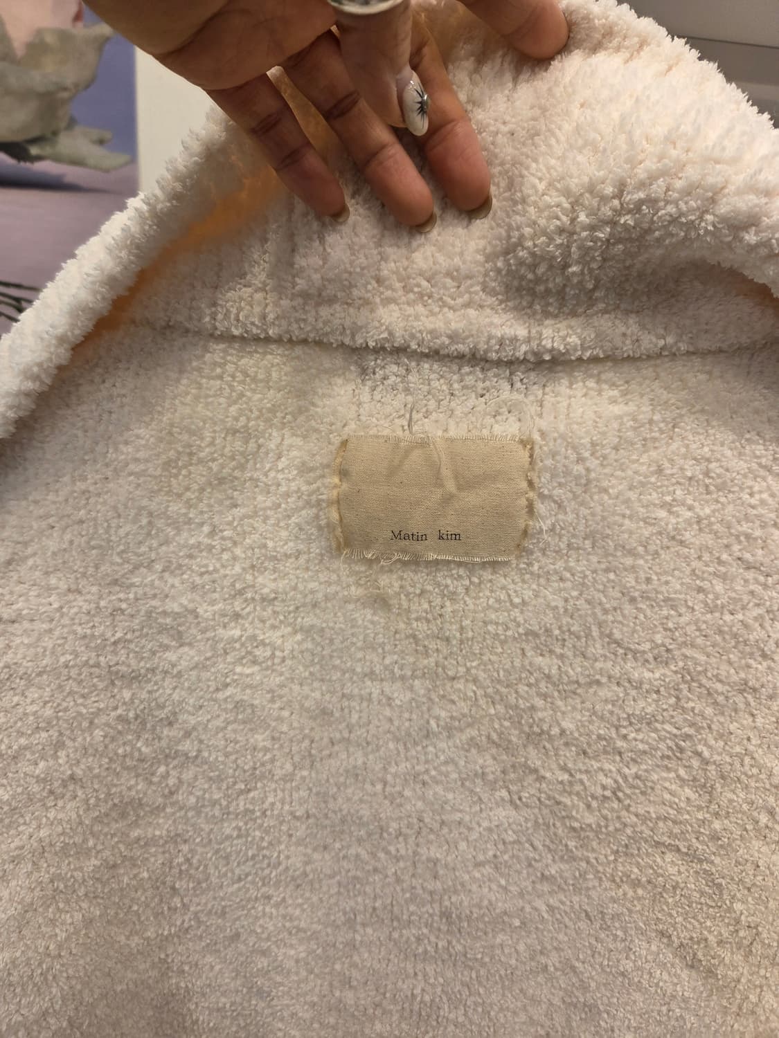 Matin Kim  마뗑킴 오버핏 카라 니트 티 스웨터 상품이미지6