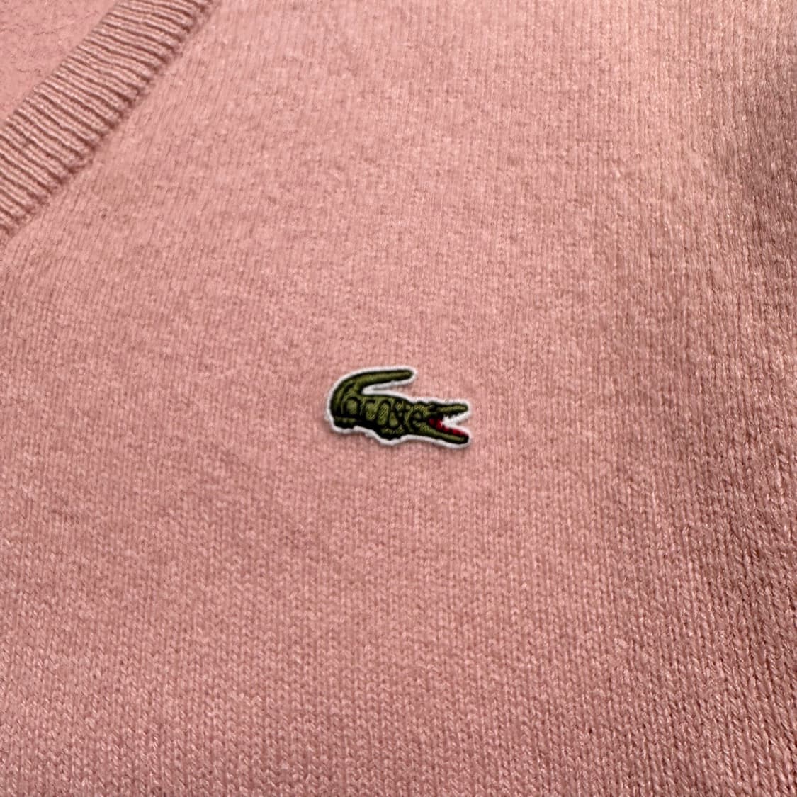 라코스테 울 V 넥 니트 베이비핑크 상품이미지4