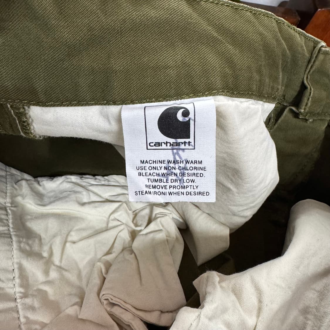 칼하트 올리브 쇼트 팬츠 (36)  상품이미지6