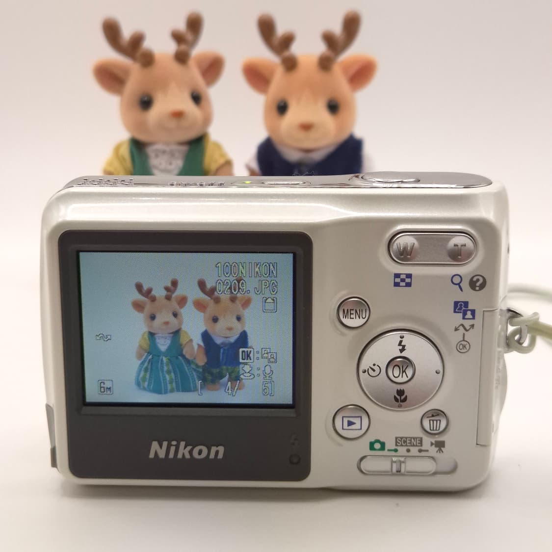 한글디카🤍니콘 쿨픽스 L2 ✨
깨끗하고 사랑스러운 빈티지 감성 🤍 상품이미지6