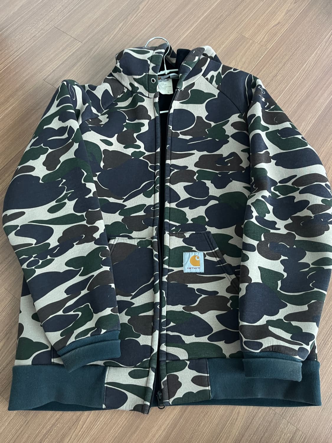 칼하트 카모 후드집업 상품이미지2