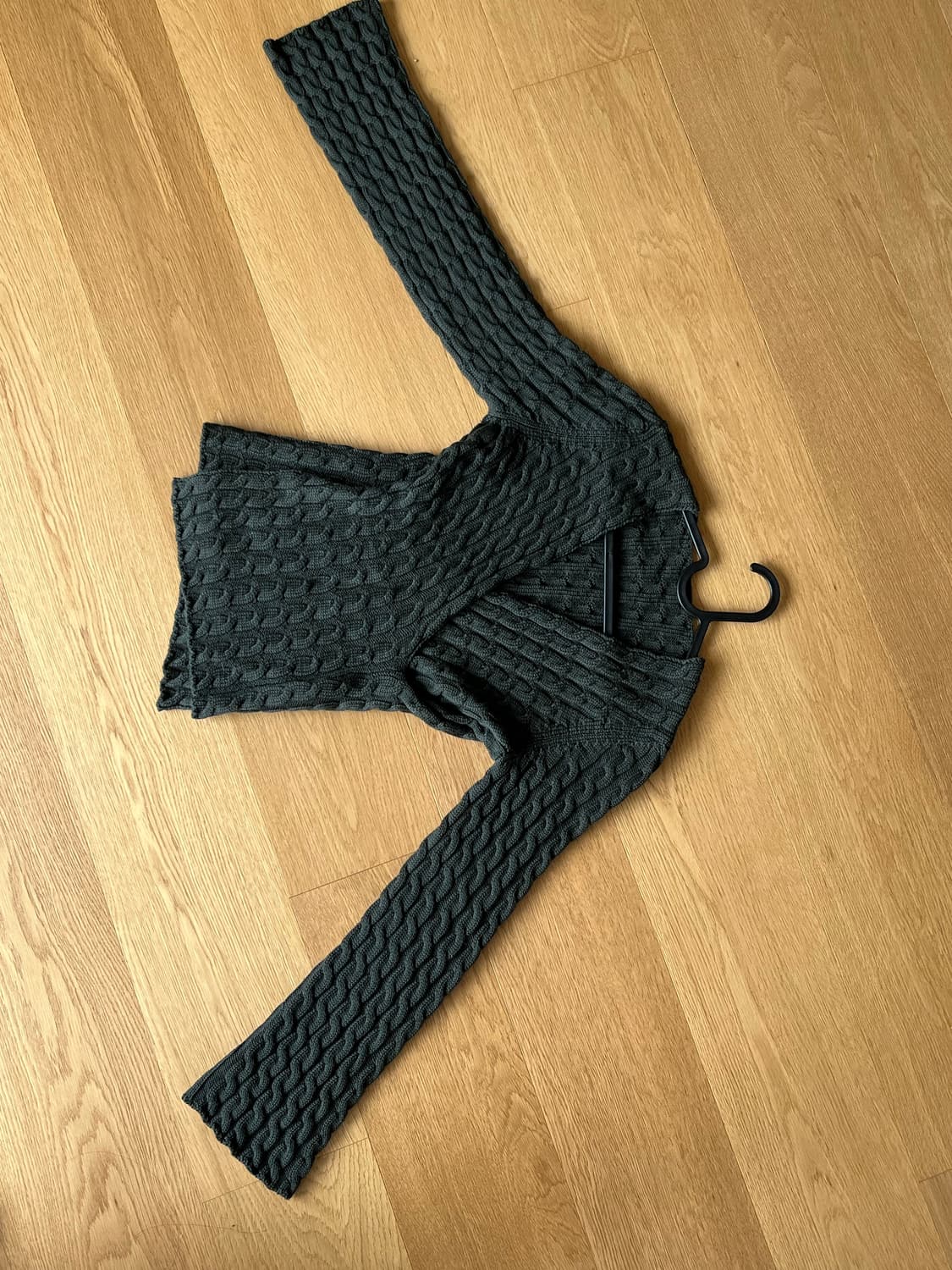 Paloma wool knit 팔로마울 발레리아 니트 카키 상품이미지3