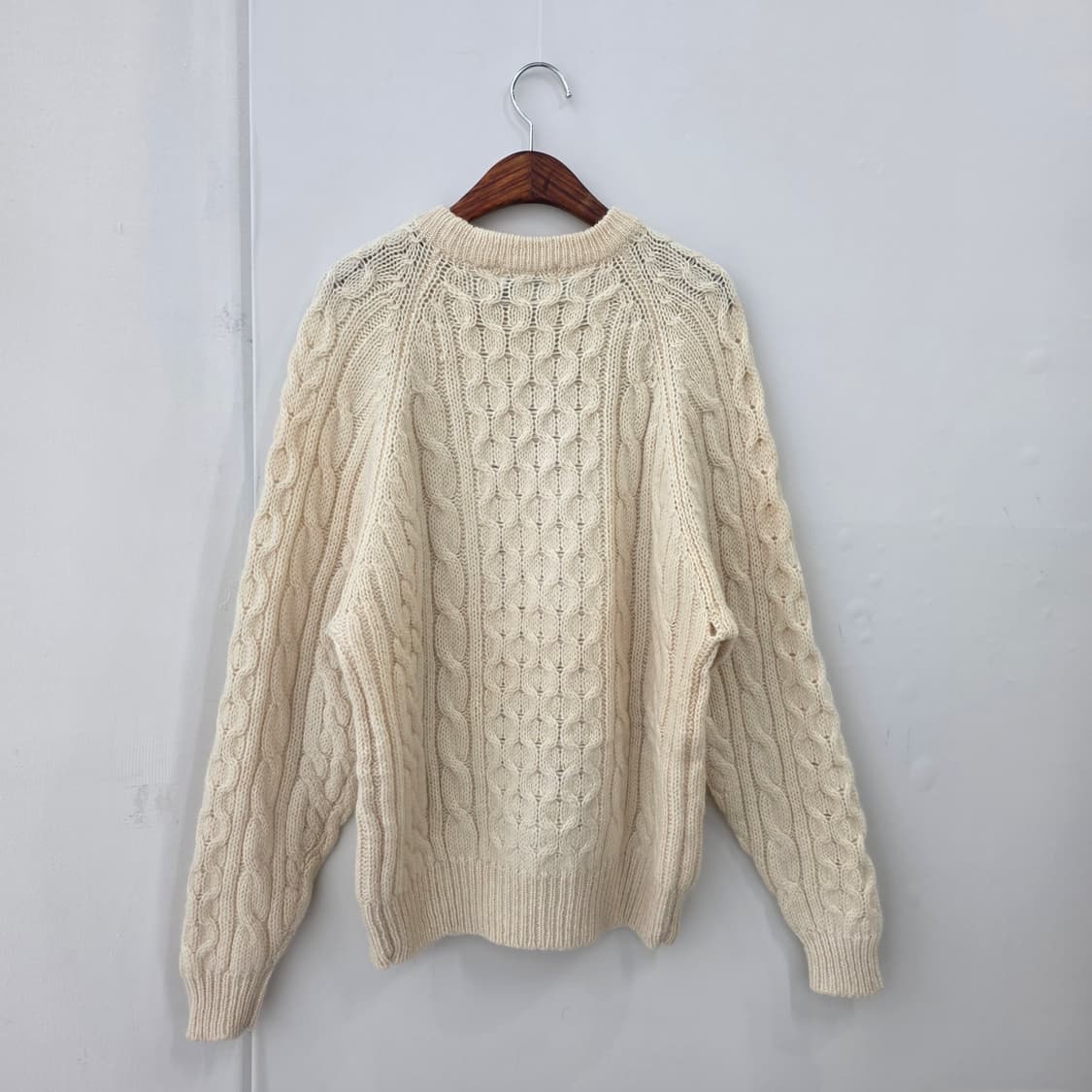 Swing Beat 울100% 아이보리 피셔맨 케이블 니트 상품이미지2