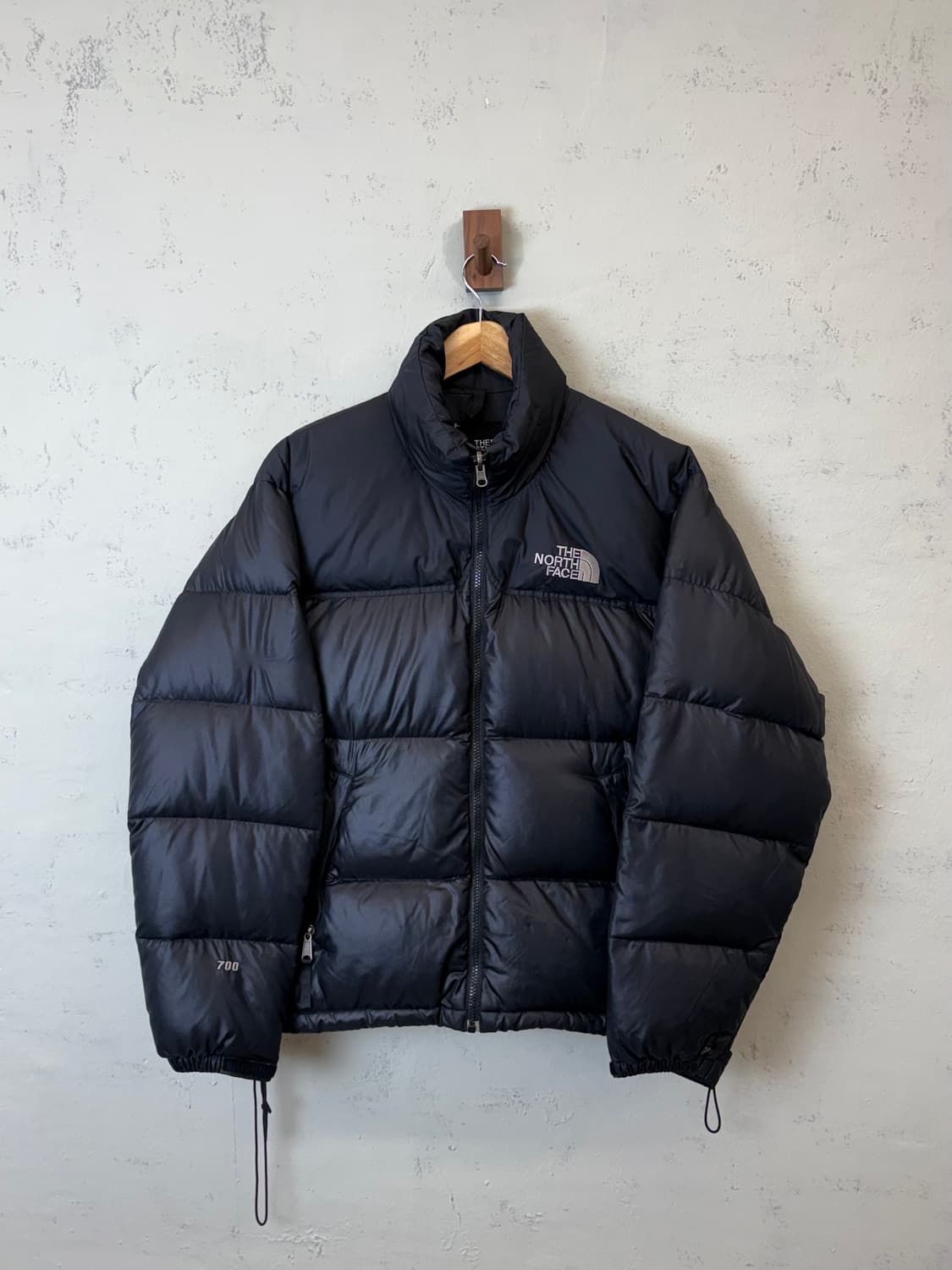 노스페이스 구형 700 눕시 패딩 블랙 상품이미지1