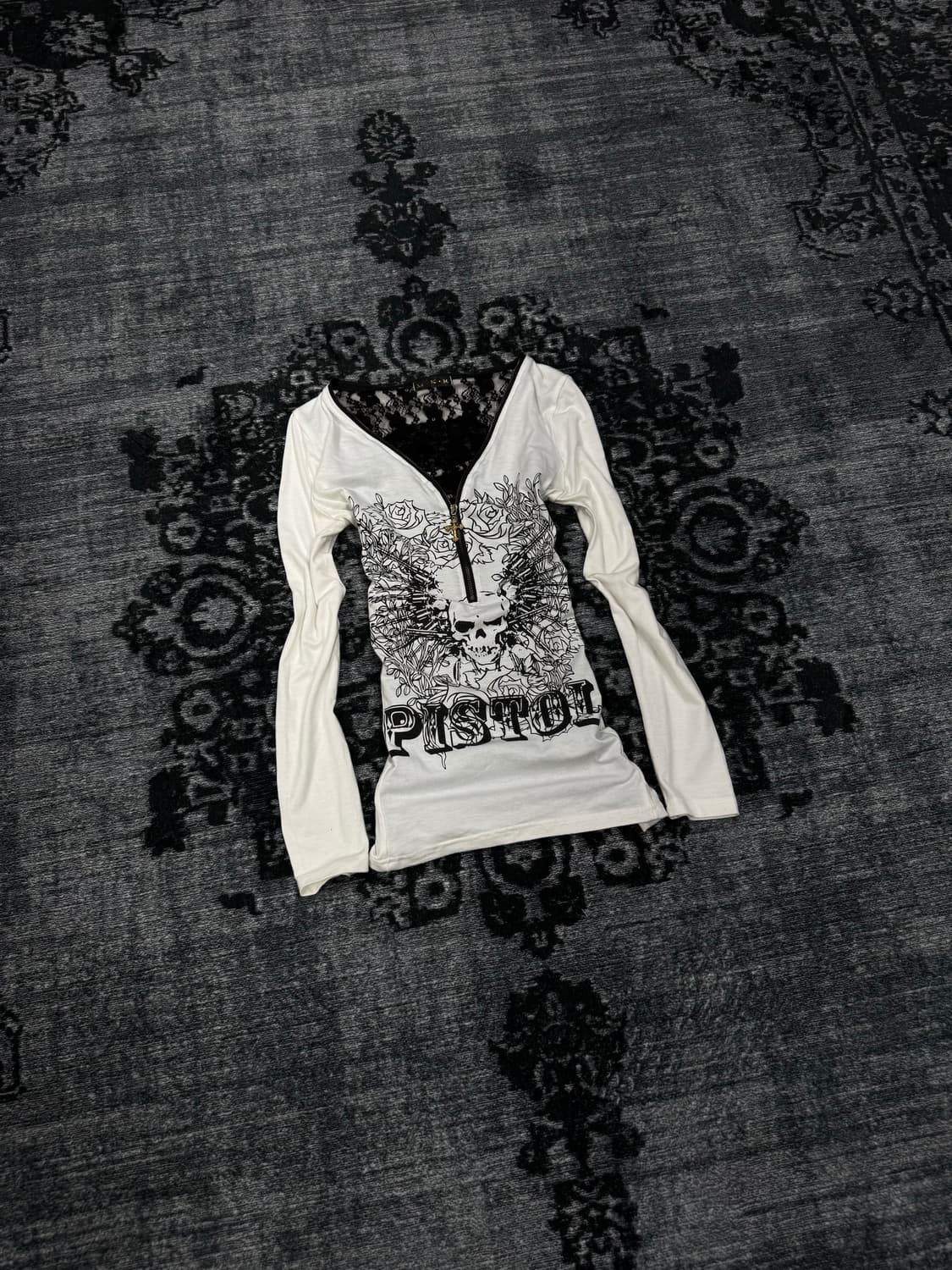 Mkr 00s y2k cross charm distressed cut s 상품이미지1