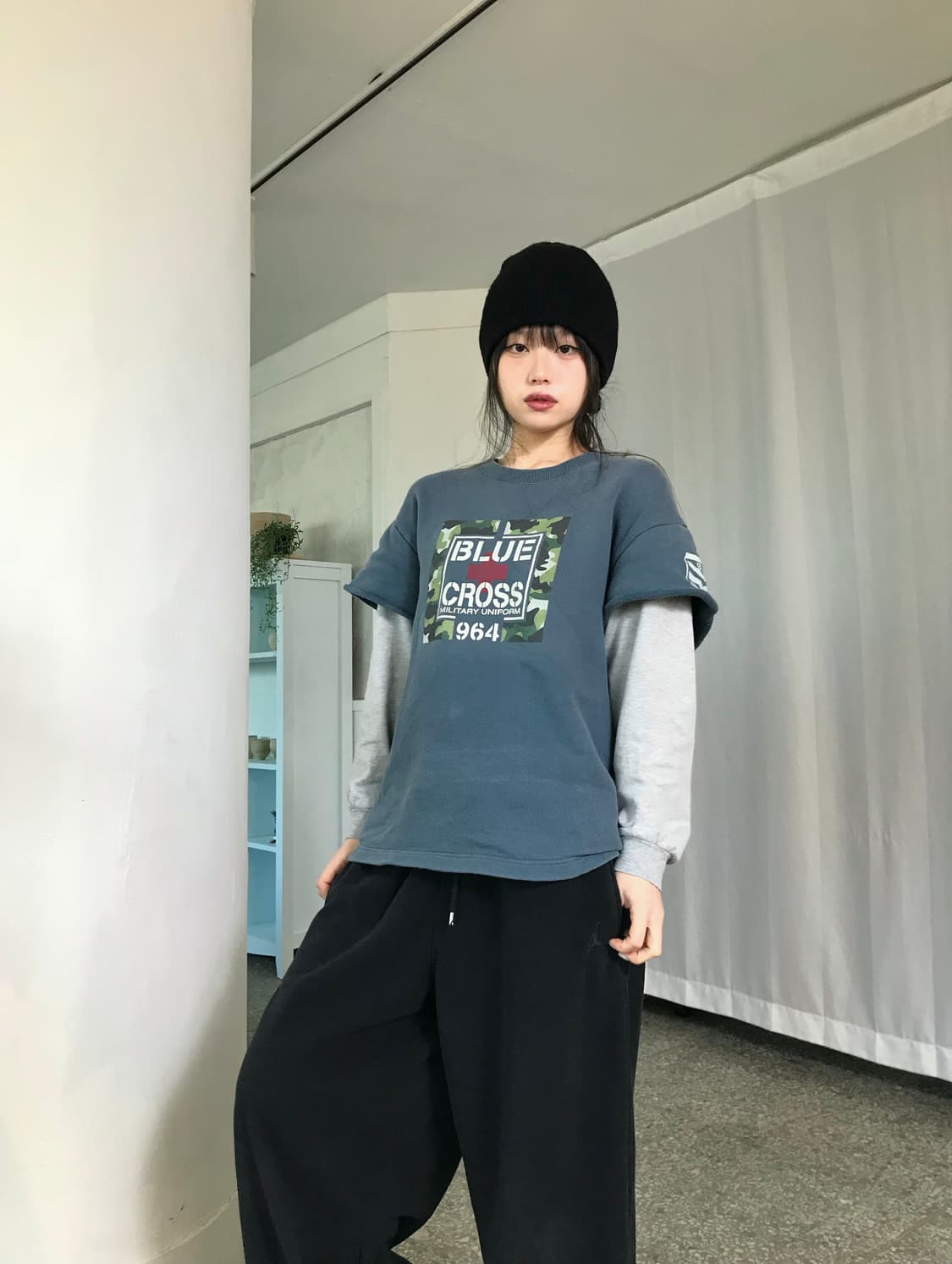 블루 크로스 티셔츠 상품이미지1