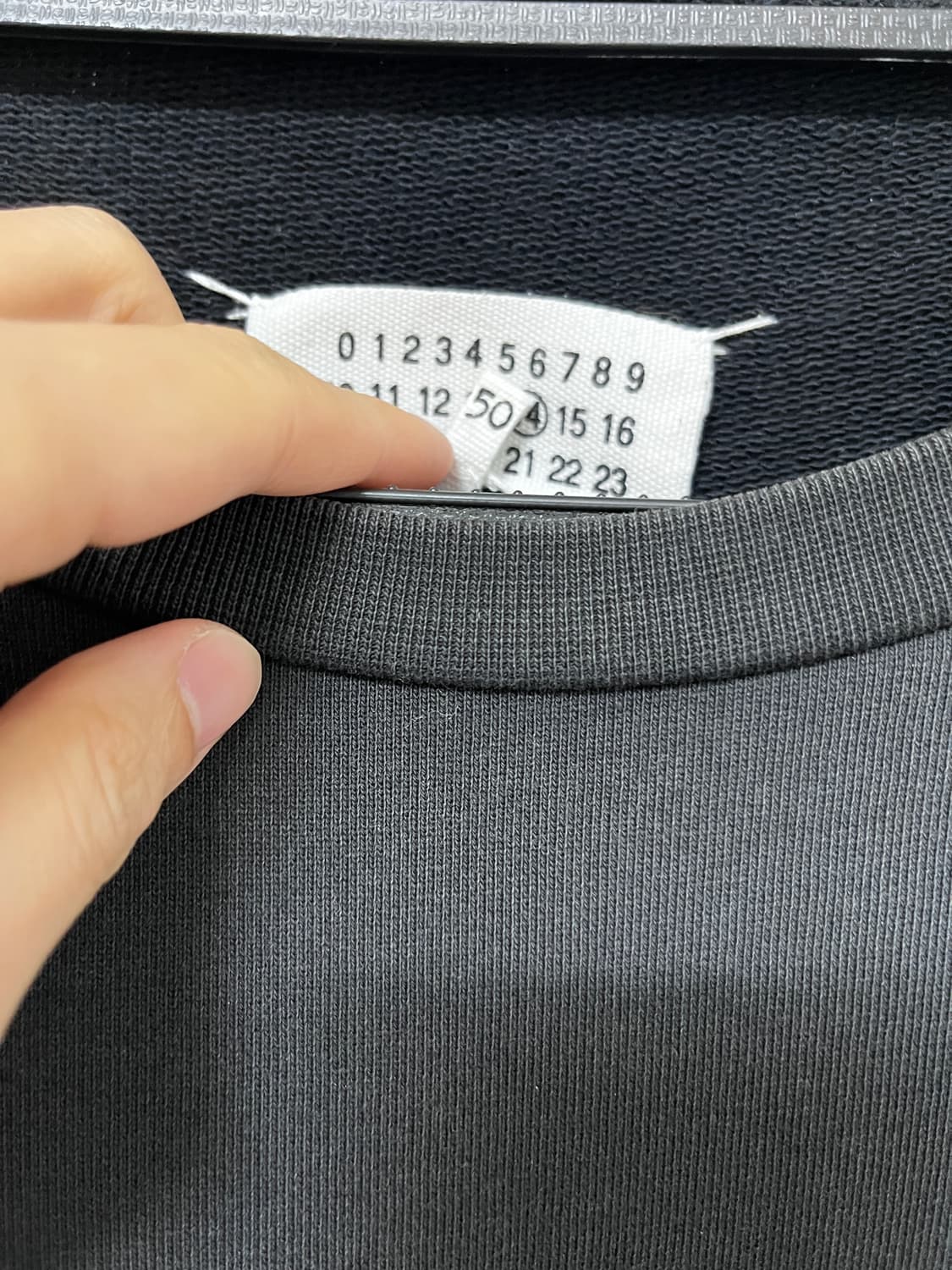 마르지엘라 엘보우 패치 맨투맨 싸게 팝니다! 상품이미지4