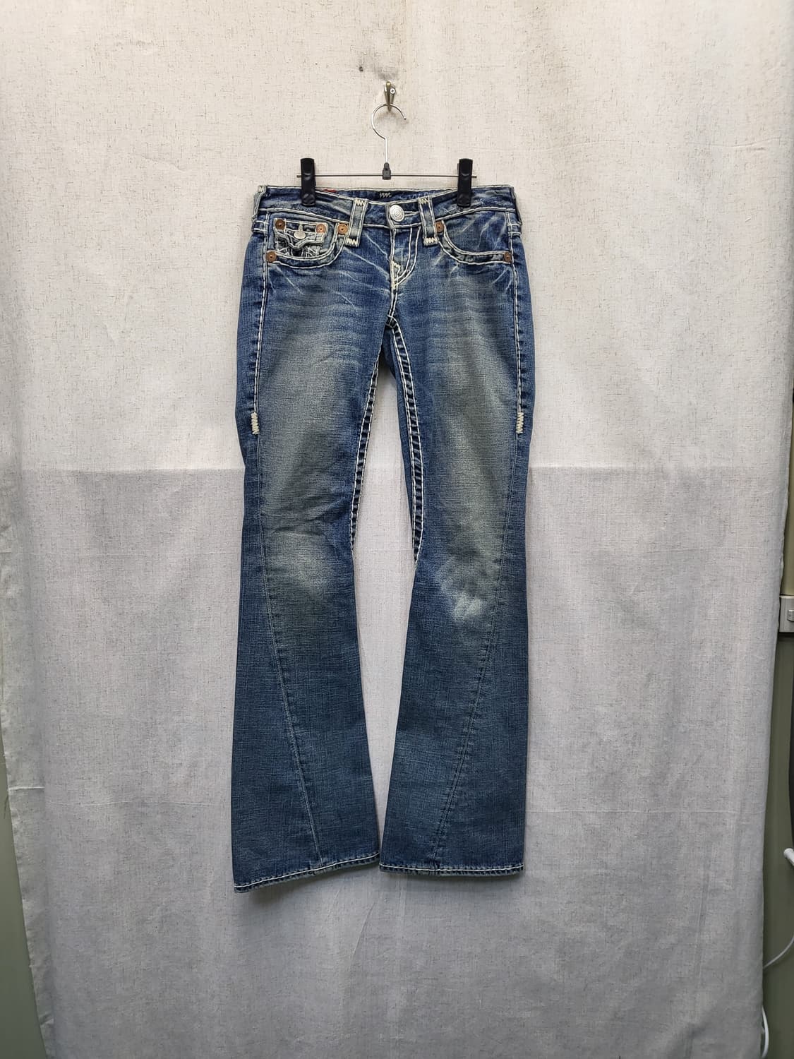 트루릴리젼 부츠컷 데님 청바지 상품이미지1