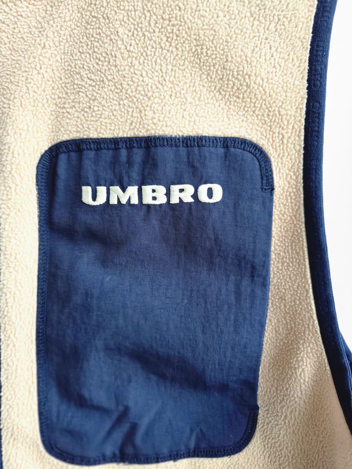 엄브로 폴라텍 후리스 베스트 95 상품이미지2