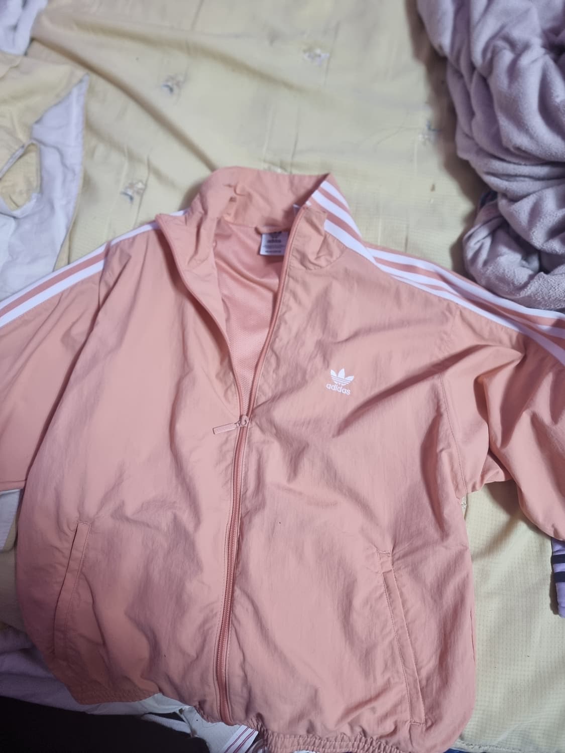 아디다스 락업 자켓 코랄 판매합니다 상품이미지1