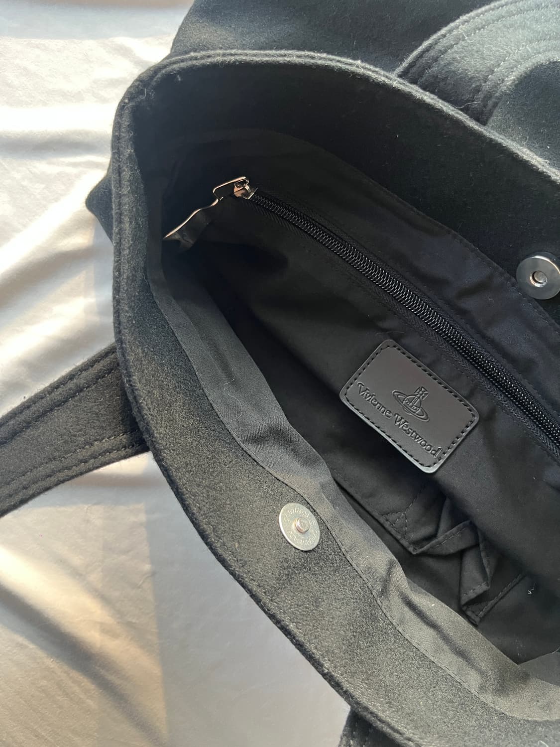 (유일매물) 비비안 웨스트우드 오브 로고 버튼 모직 토트 백 핸드 백 상품이미지8