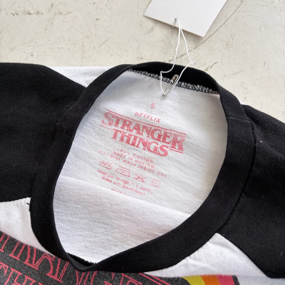 기묘한이야기 오피셜 빈티지 나그랑 티셔츠 S 상품이미지5