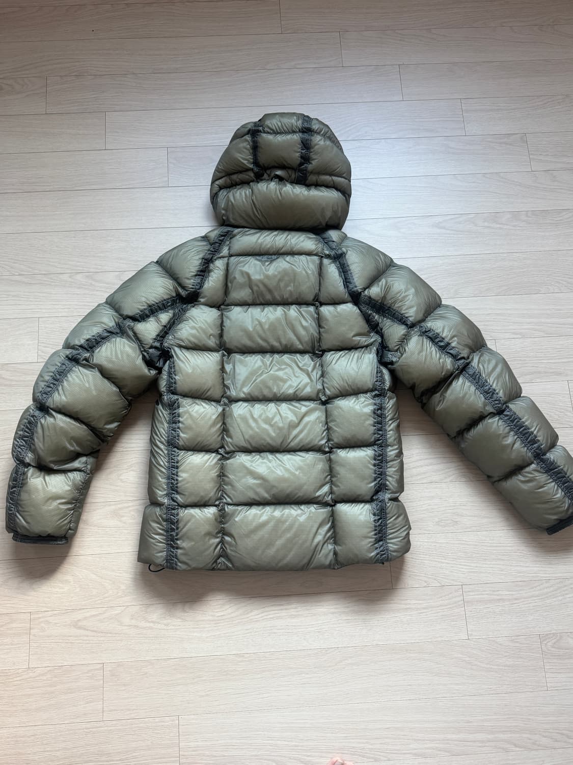 [M] C.P. 컴퍼니 디디쉘 D.D. 쉘 후드 다운 자켓 펀가이그레이 상품이미지4