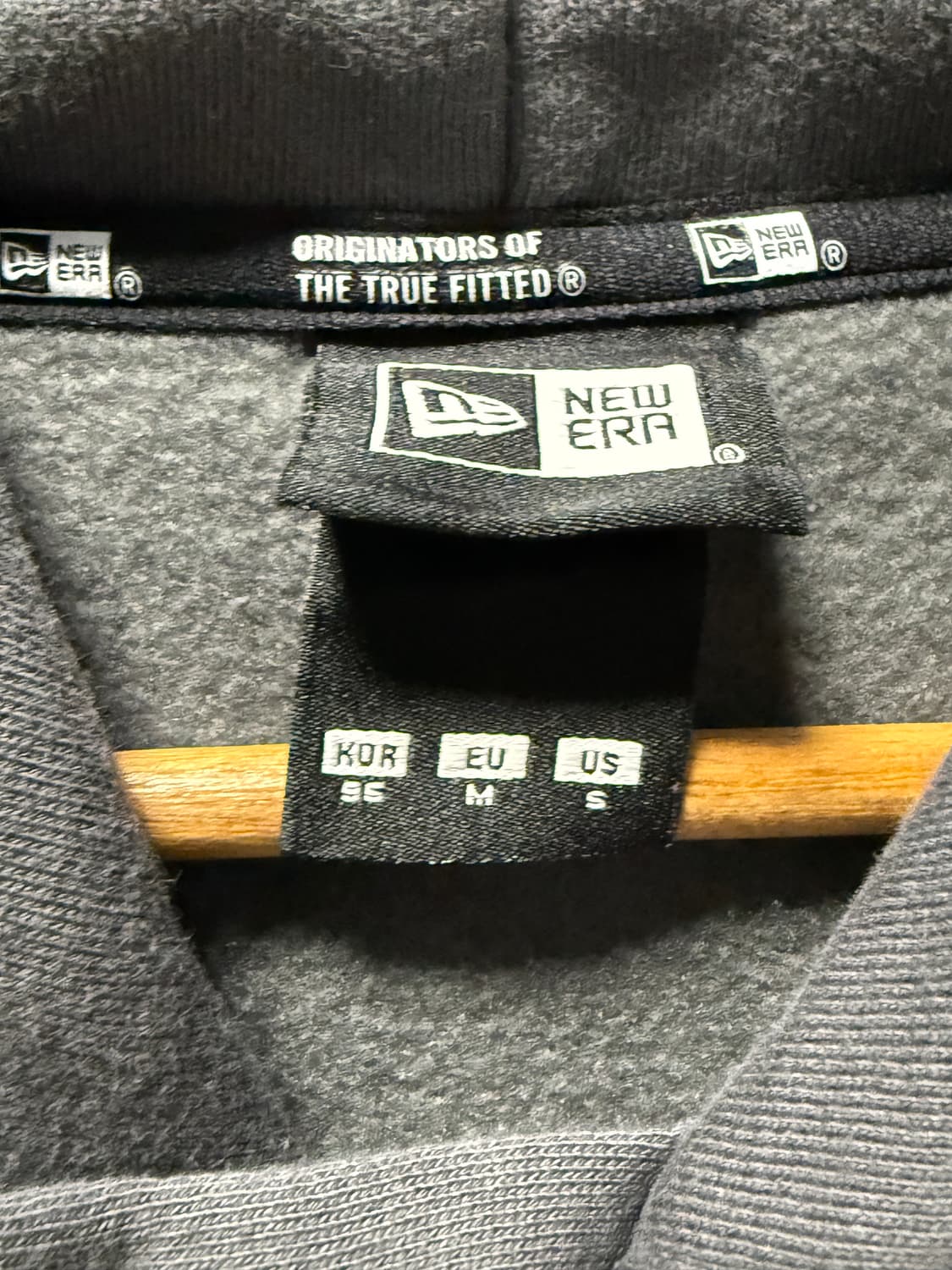 (새상품)뉴에라x아이언메이든 후드티 M 상품이미지5