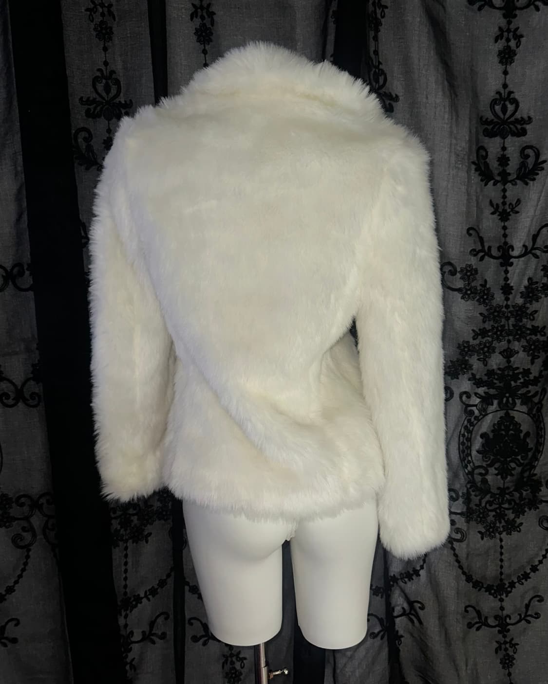 White Eco Fur Jacket 상품이미지3