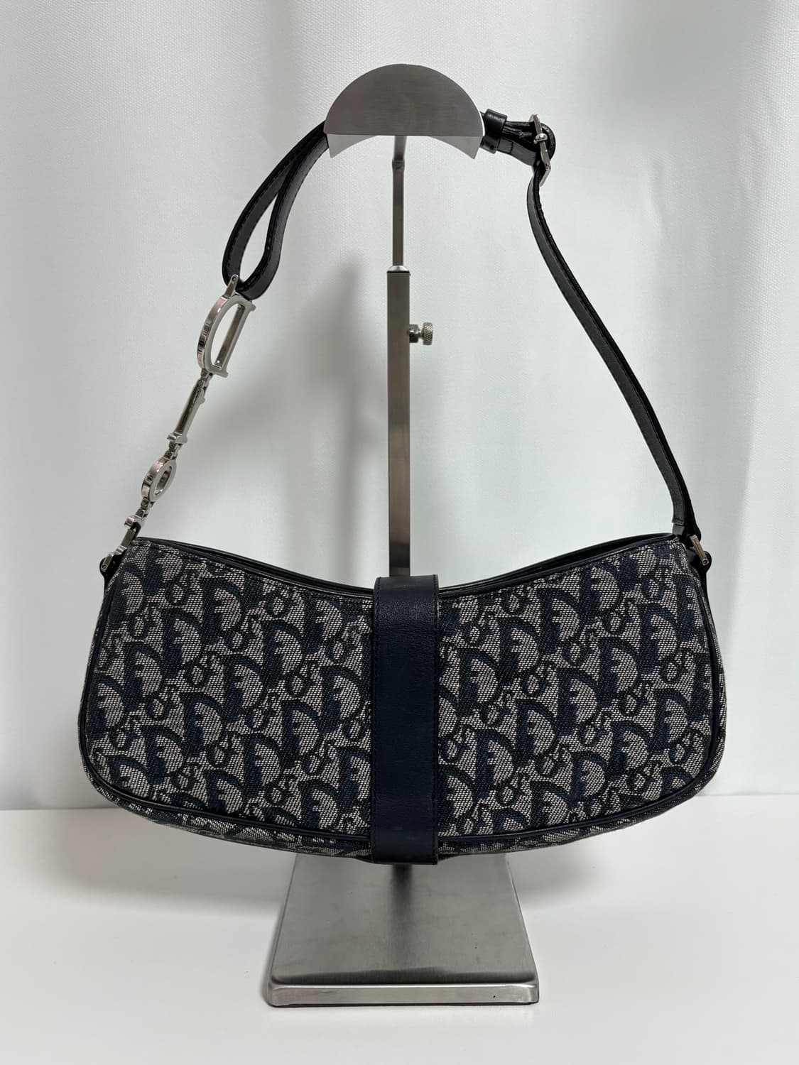 디올 오블리크 디링 새들백 상품이미지4