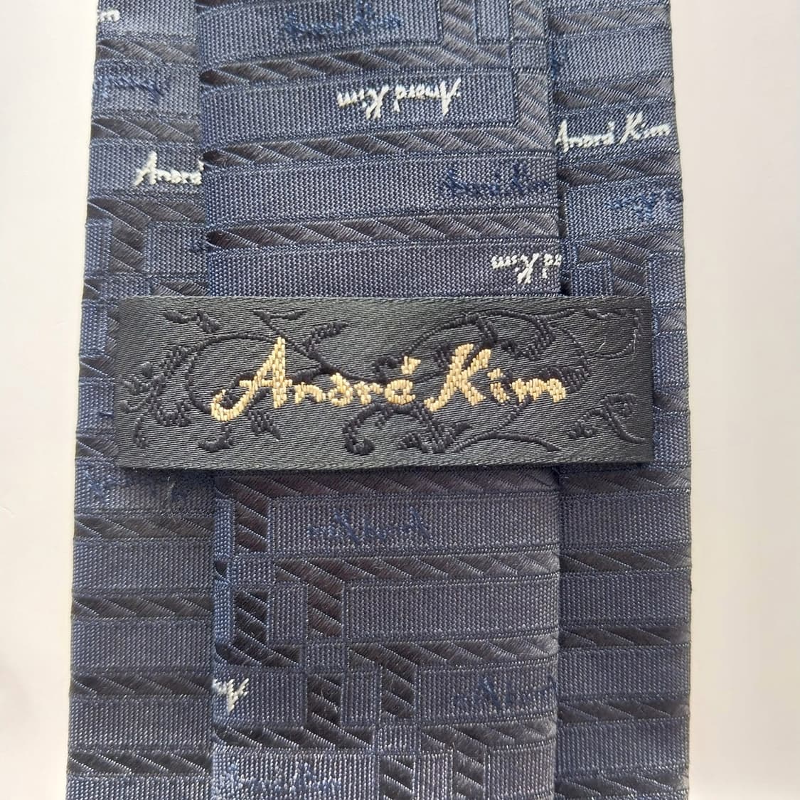 앙드레김 실크 네이비 패턴 넥타이 7.8cm A+등급 K1121
 상품이미지6